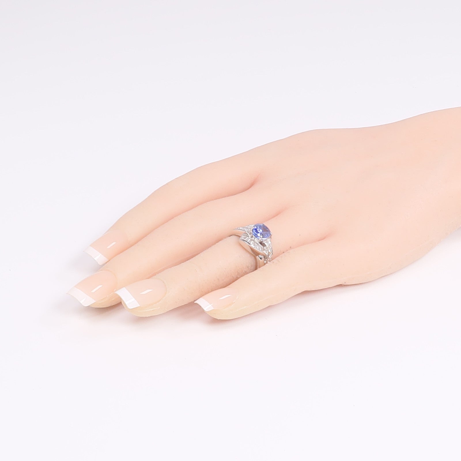 JEWELRY PT900鉑金Sapphire Diamond Ring藍寶石/鑽石戒指