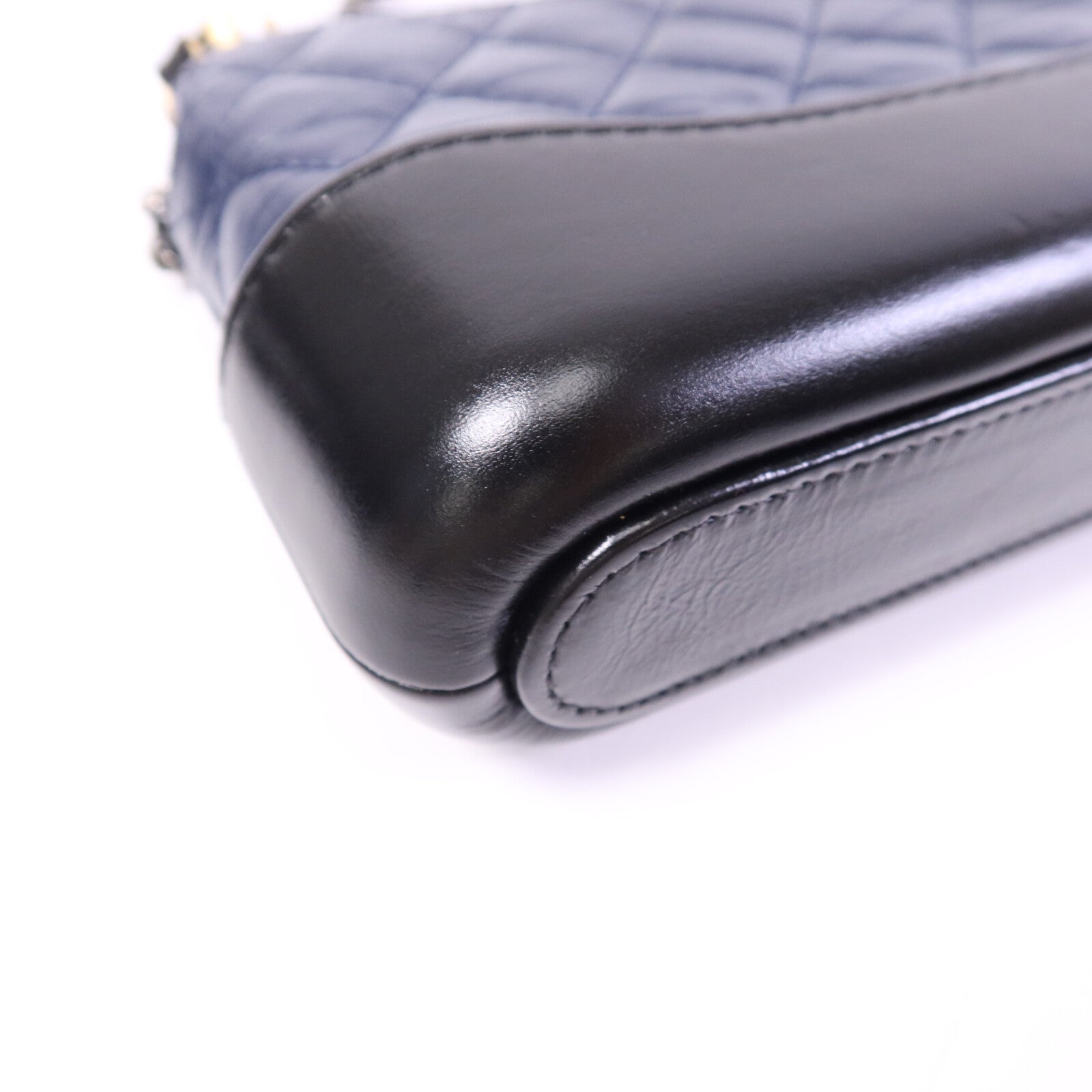 CHANEL 羊皮皮革Gabrielle Wallet On Chain鏈帶肩背袋