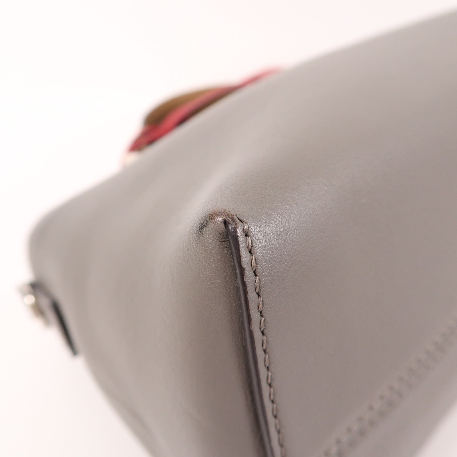 FENDI 牛皮皮革By The Way銀扣肩背袋