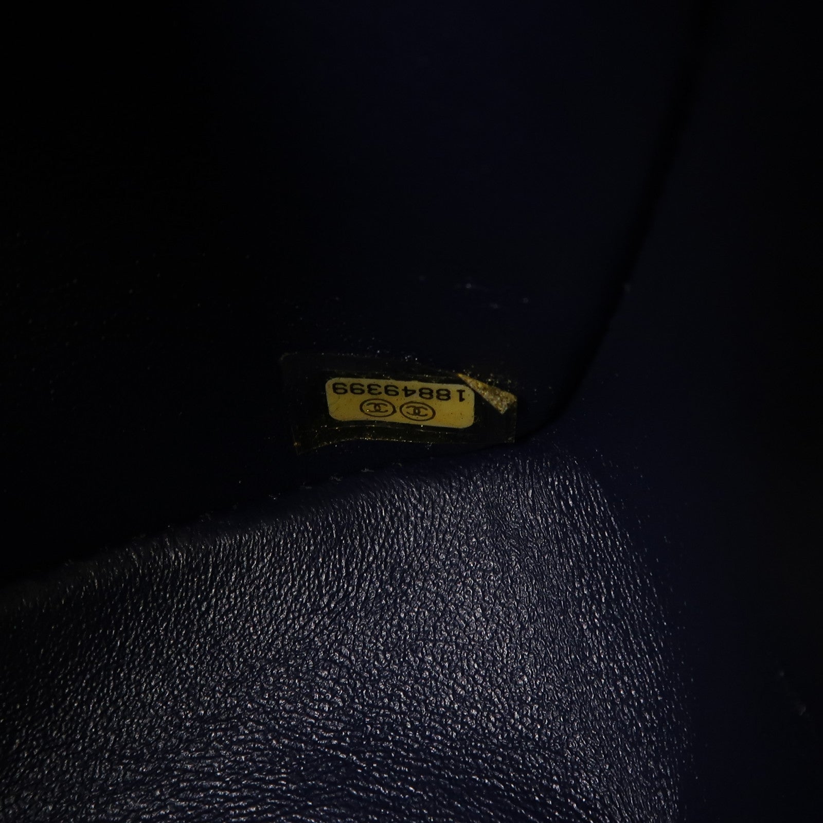 CHANEL 牛皮皮革Classic 25銀扣鏈帶肩背袋