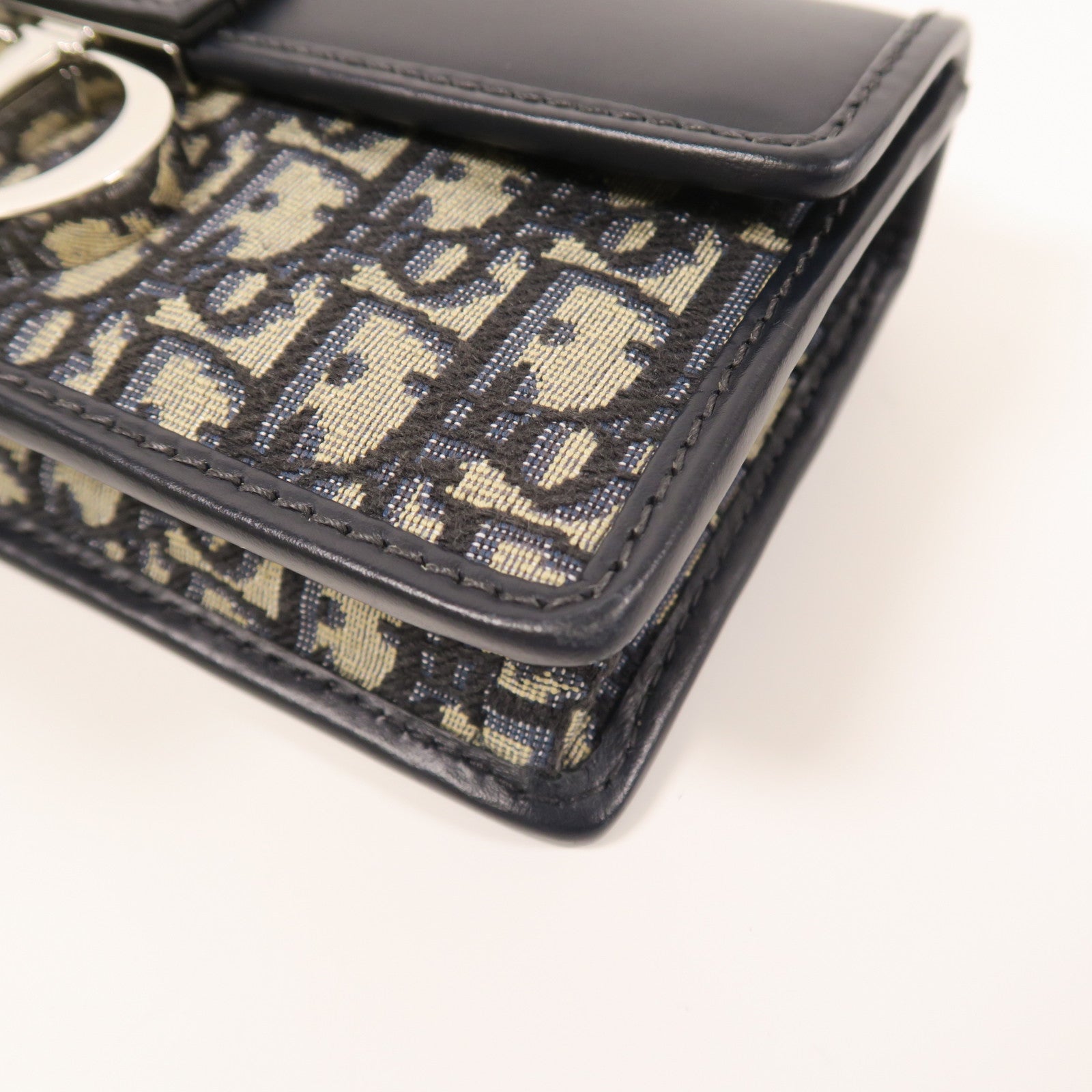 Dior 帆布/牛皮皮革30 Montaigne East-West銀扣鏈帶肩背袋