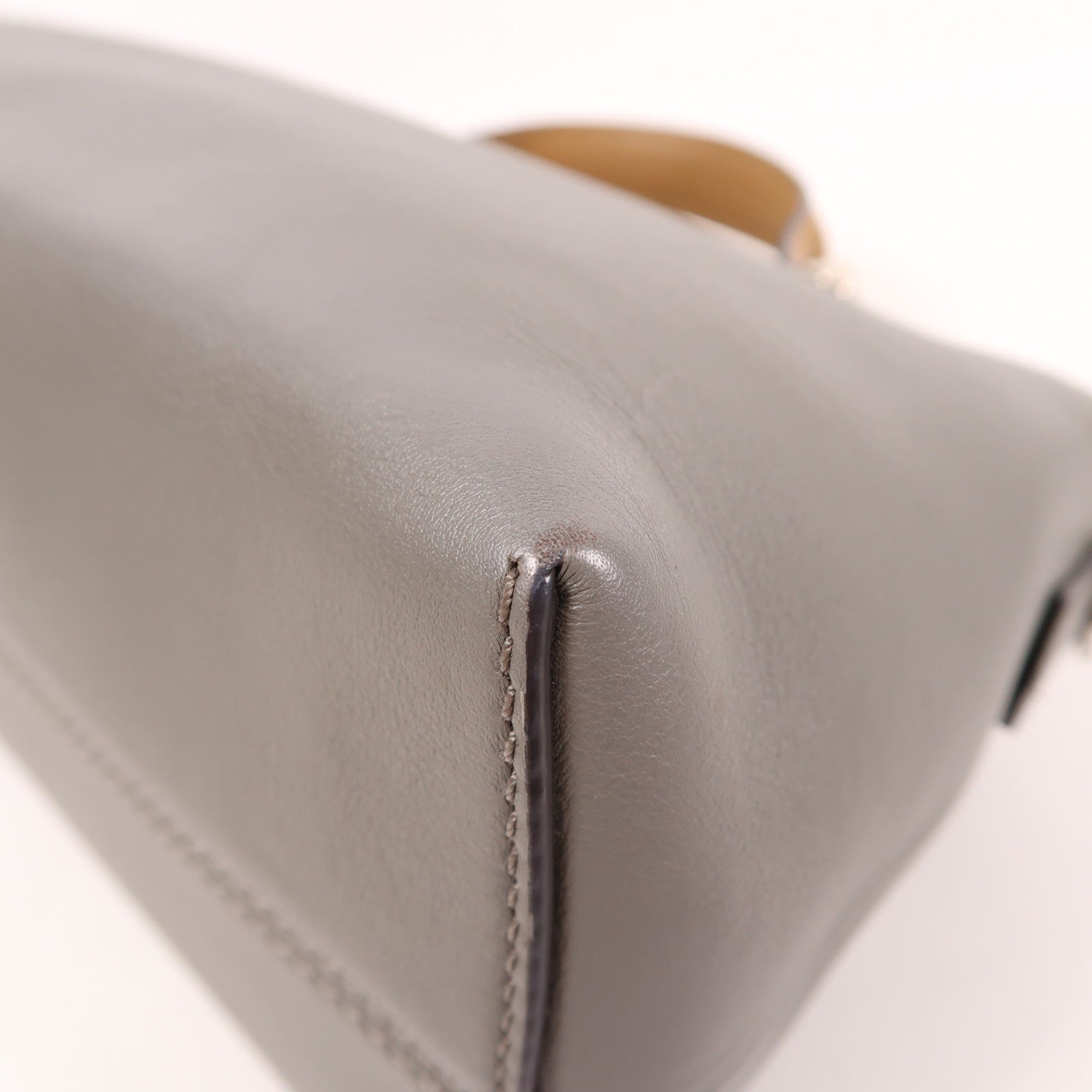 FENDI 牛皮皮革By The Way銀扣肩背袋