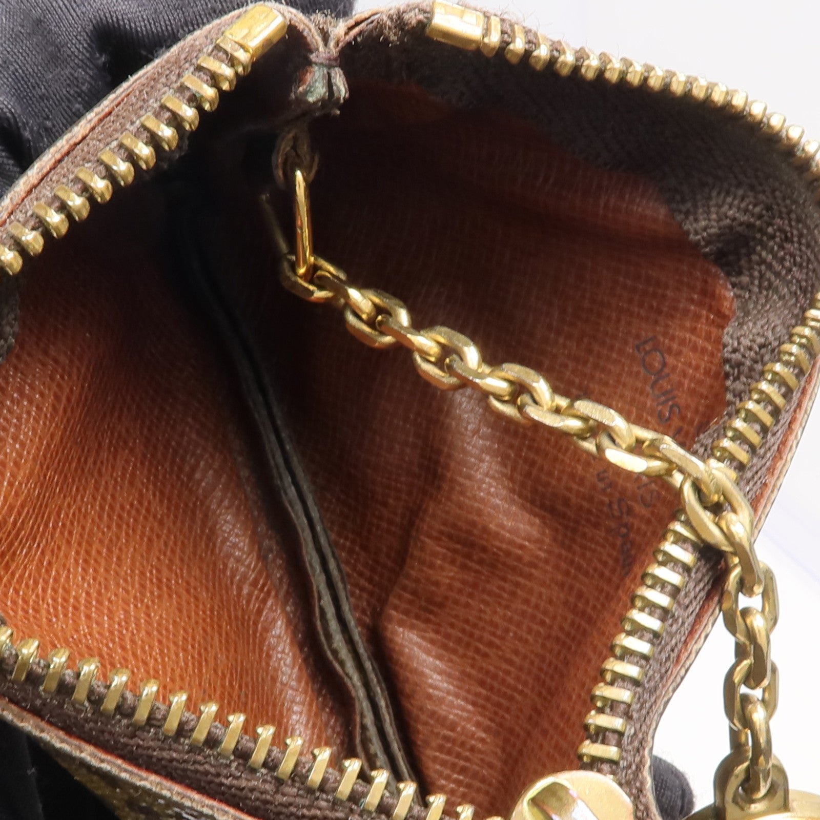LOUIS VUITTON Monogram Key Pouch金扣鎖匙包