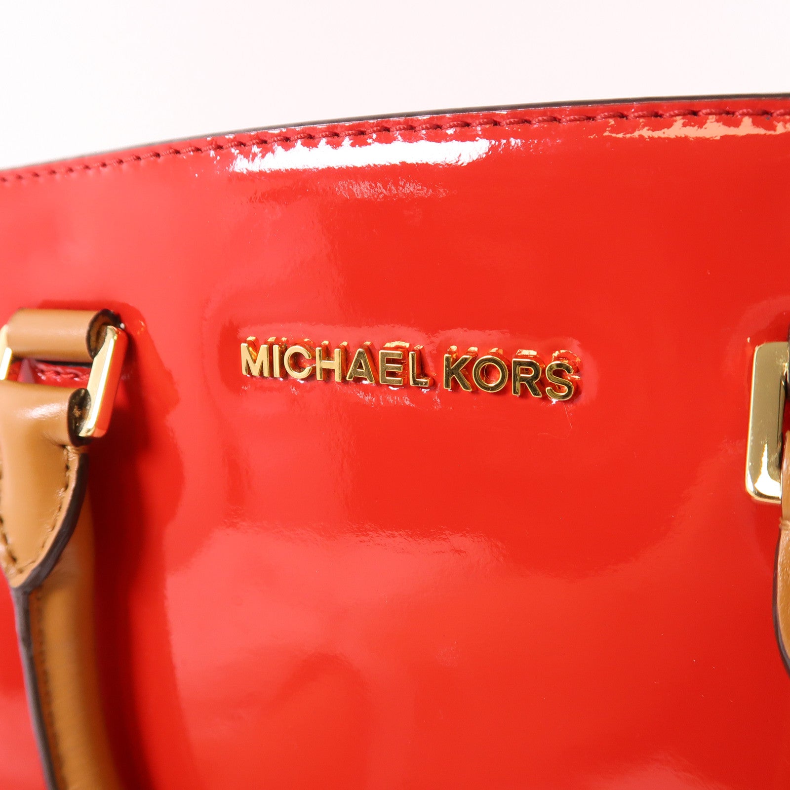 Michael Kors 漆皮皮革Hand Bag金扣手挽袋