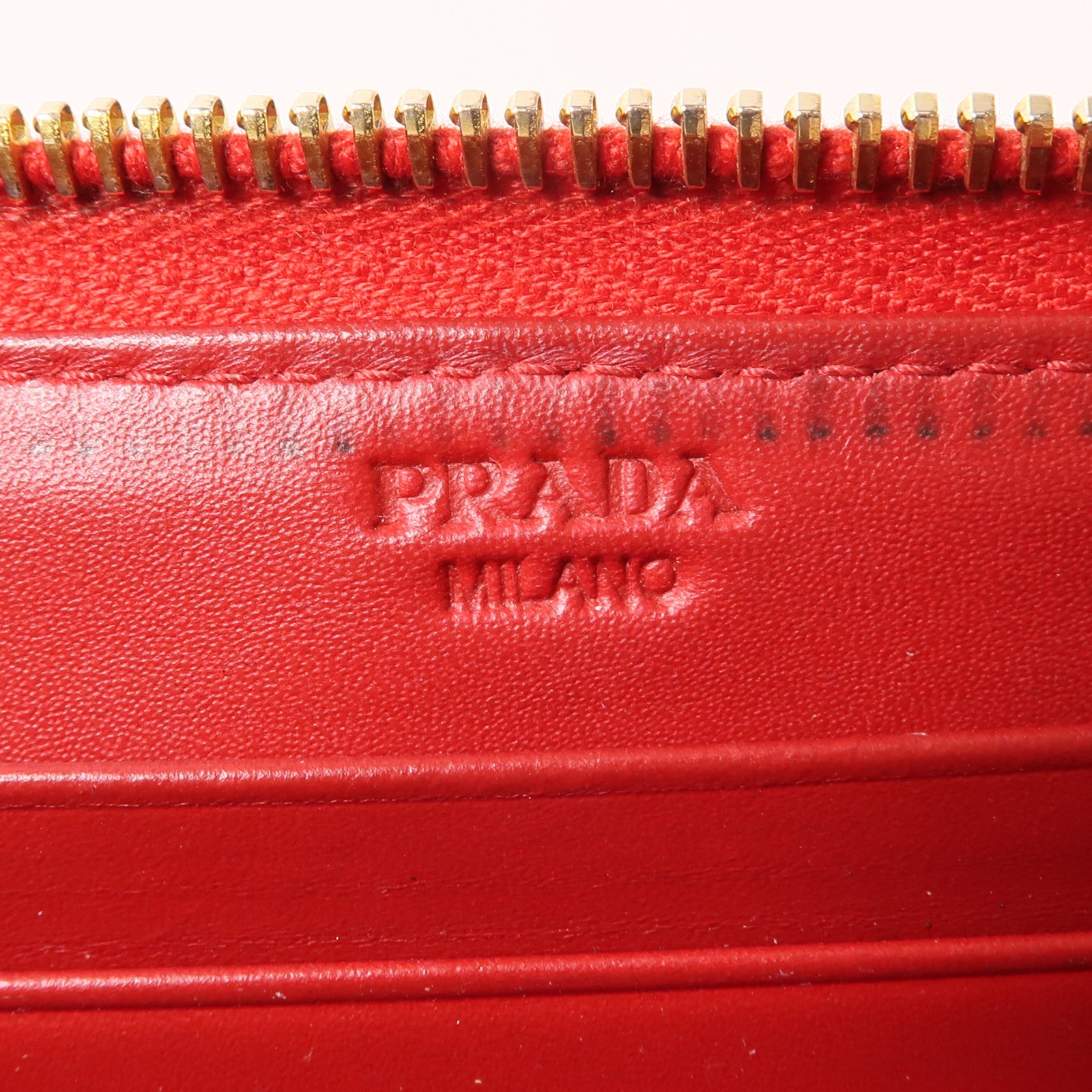 PRADA 皮革Zipper Wallet金扣錢包紅色