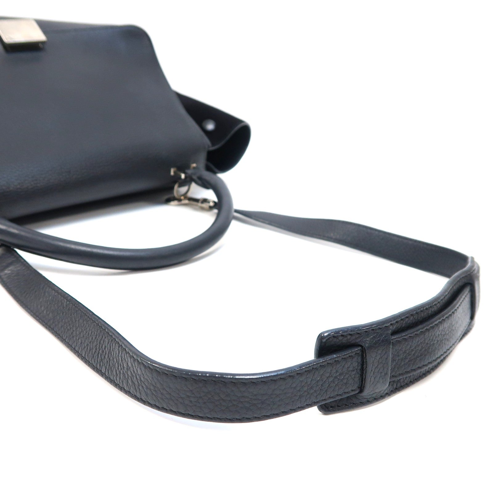 CELINE 【激減優惠】牛皮皮革Trapeze銀扣手挽肩背兩用袋黑色