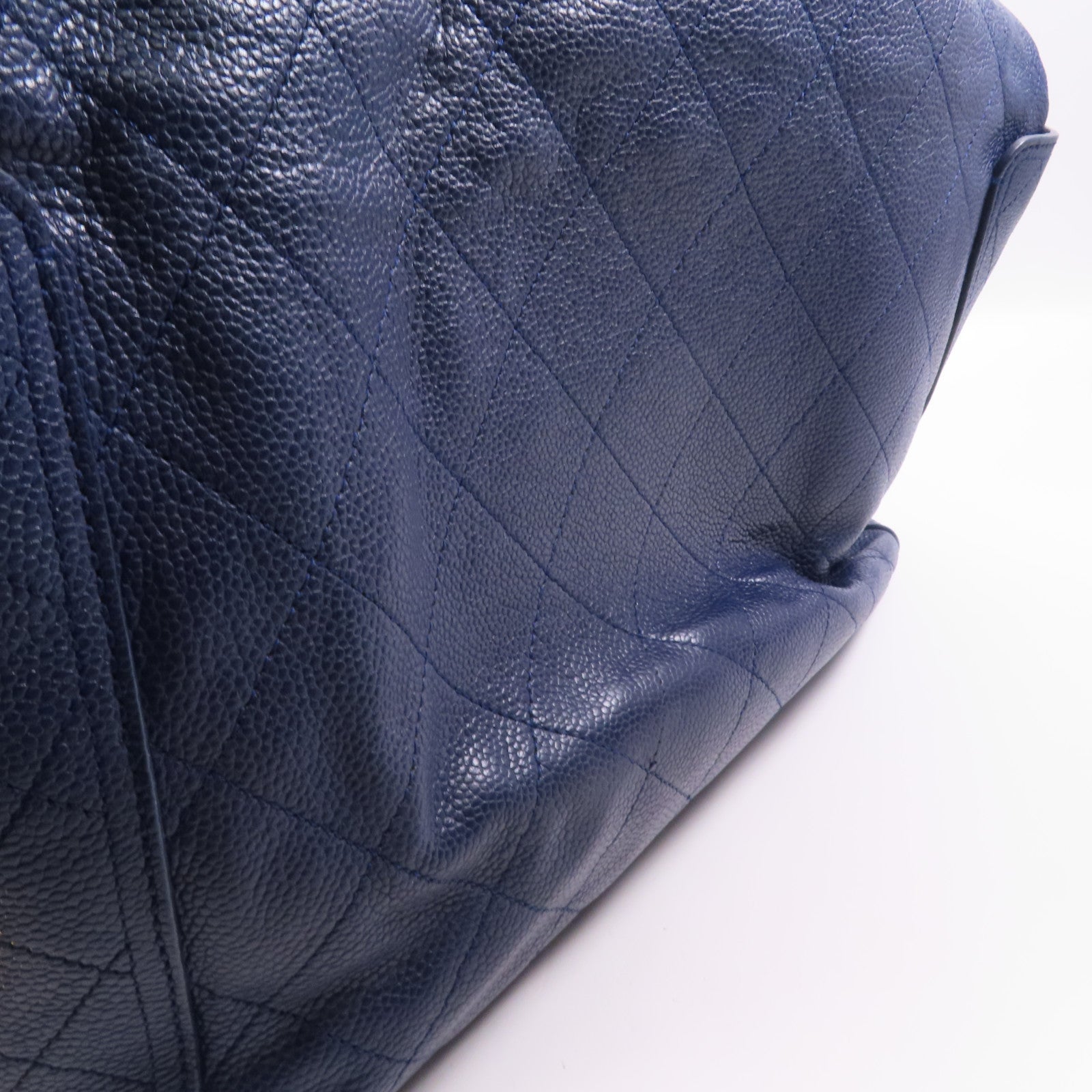 CHANEL 牛皮皮革皮革Shoulder Bag銀扣鏈帶肩背袋