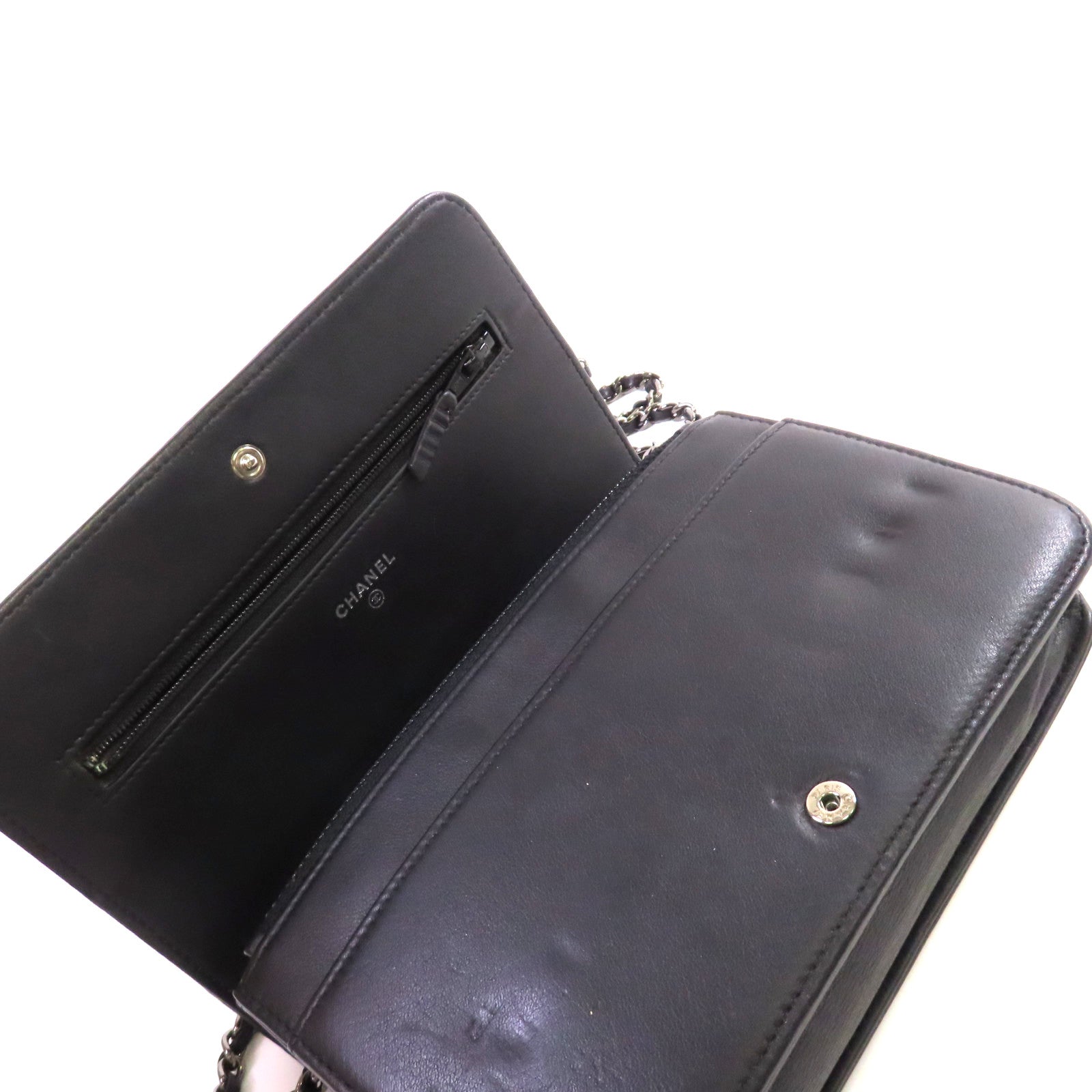 CHANEL 牛皮皮革WOC Wallet On Chain Shoulder Bag銀扣鏈帶肩背袋黑色/深藍色