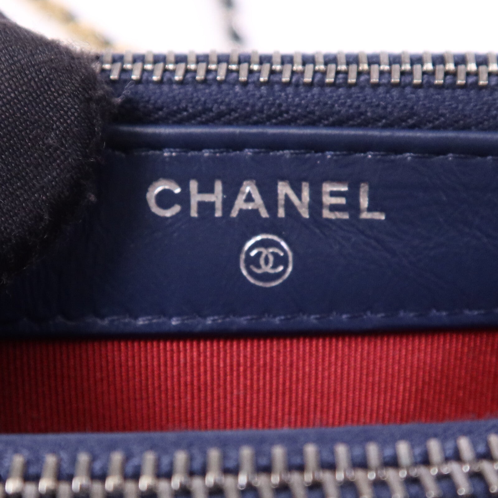 CHANEL 羊皮皮革Gabrielle Wallet On Chain鏈帶肩背袋