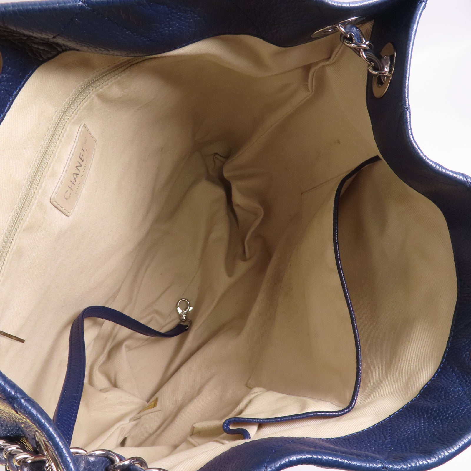 CHANEL 牛皮皮革皮革Shoulder Bag銀扣鏈帶肩背袋