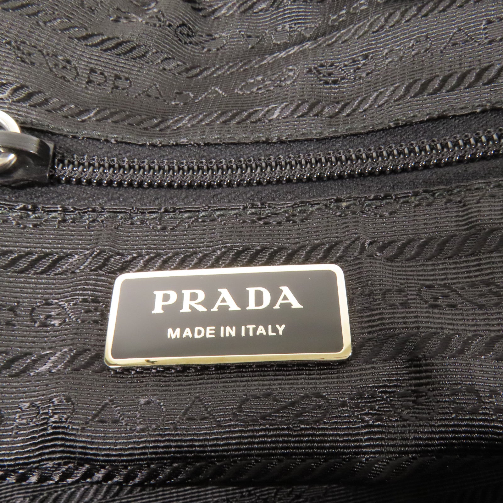 PRADA 尼龍Shoulder Bag銀扣手挽肩背兩用袋