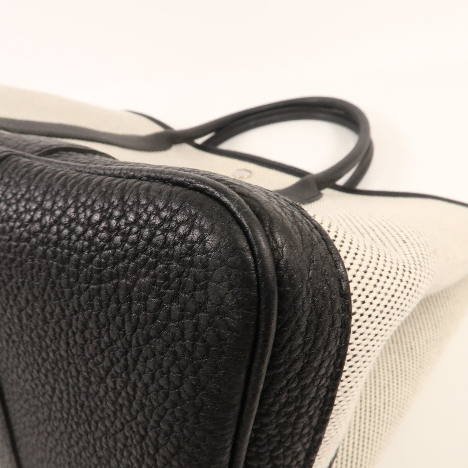HERMES 帆布Garden Party PM銀扣手挽袋Black/White