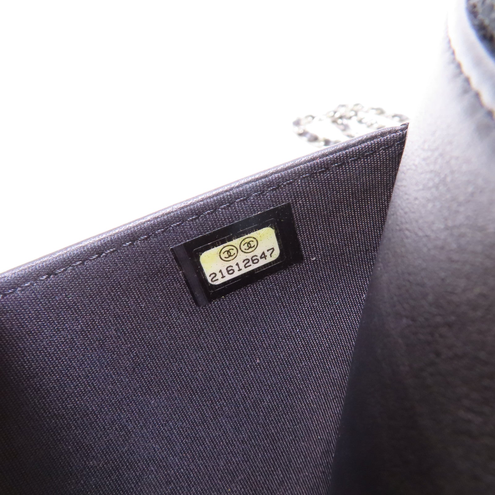 CHANEL 牛皮皮革WOC Wallet On Chain Shoulder Bag銀扣鏈帶肩背袋黑色/深藍色