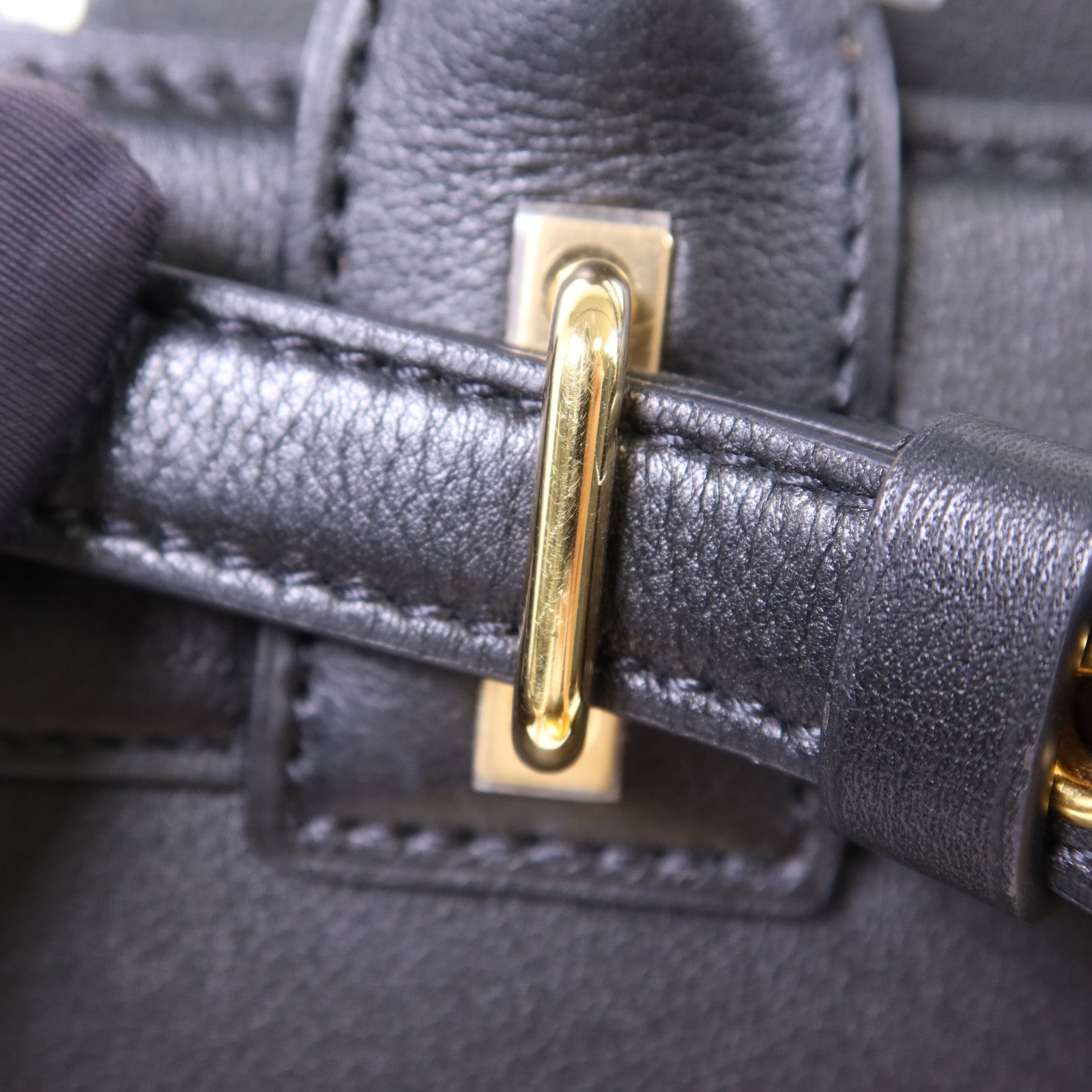 CELINE 牛皮皮革Teen Celine Conti Bag金扣手挽肩背兩用袋