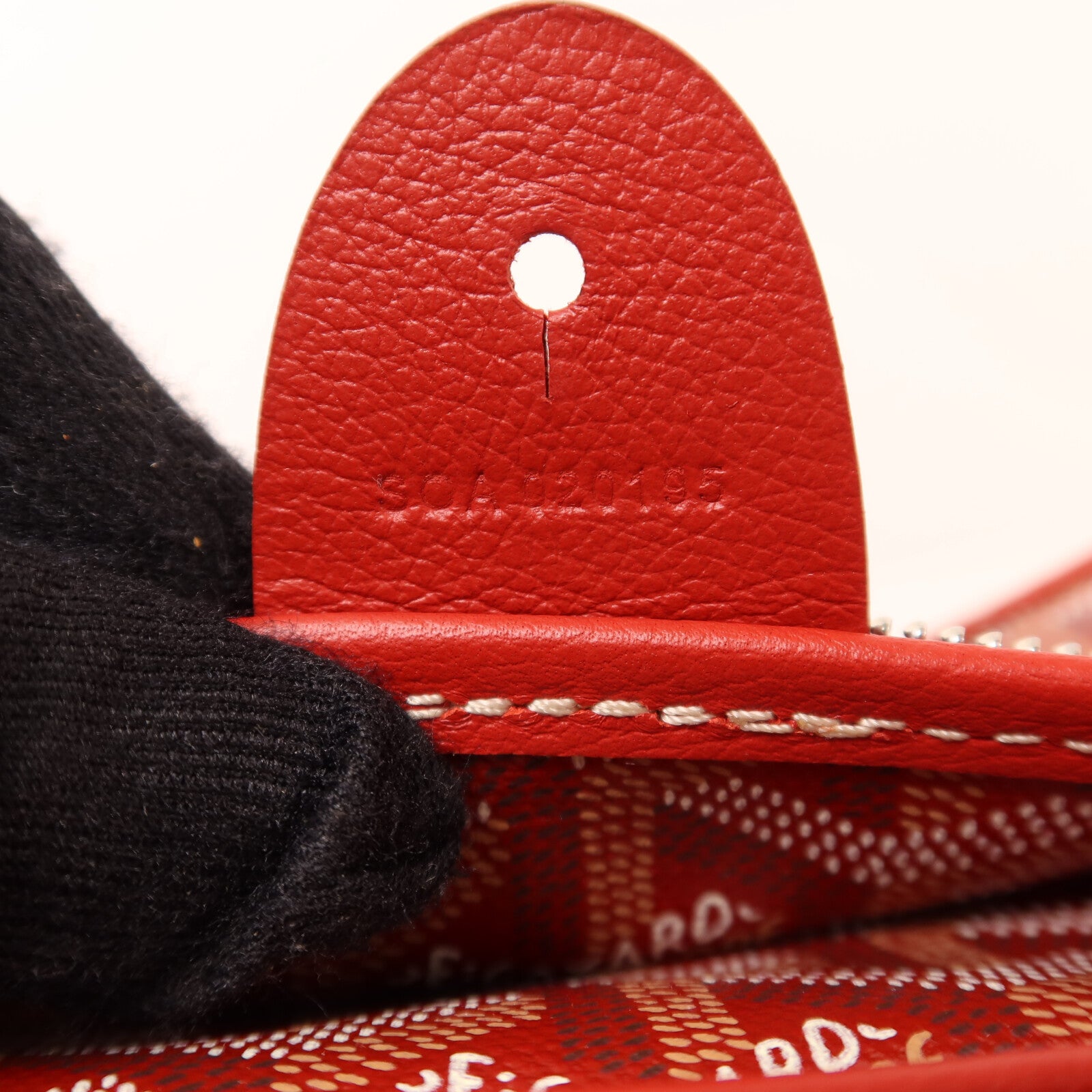 GOYARD 塗層帆布Artois PM銀扣手挽袋