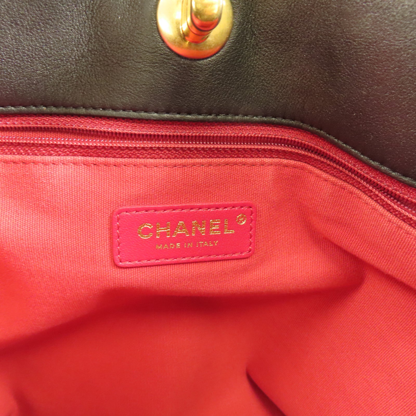 CHANEL 皮革Coco Mark金扣手挽肩背兩用袋