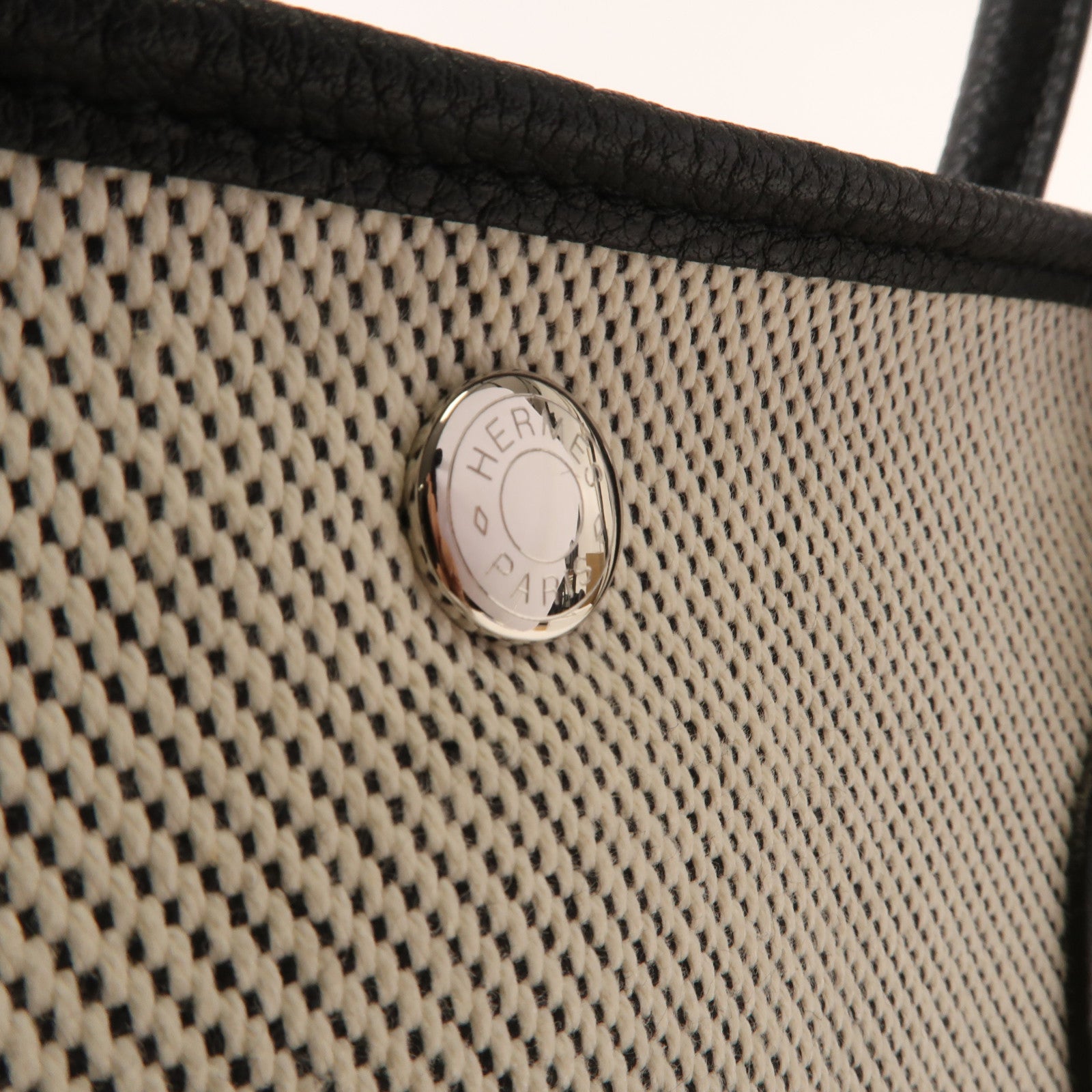 HERMES 帆布Garden Party PM銀扣手挽袋Black/White