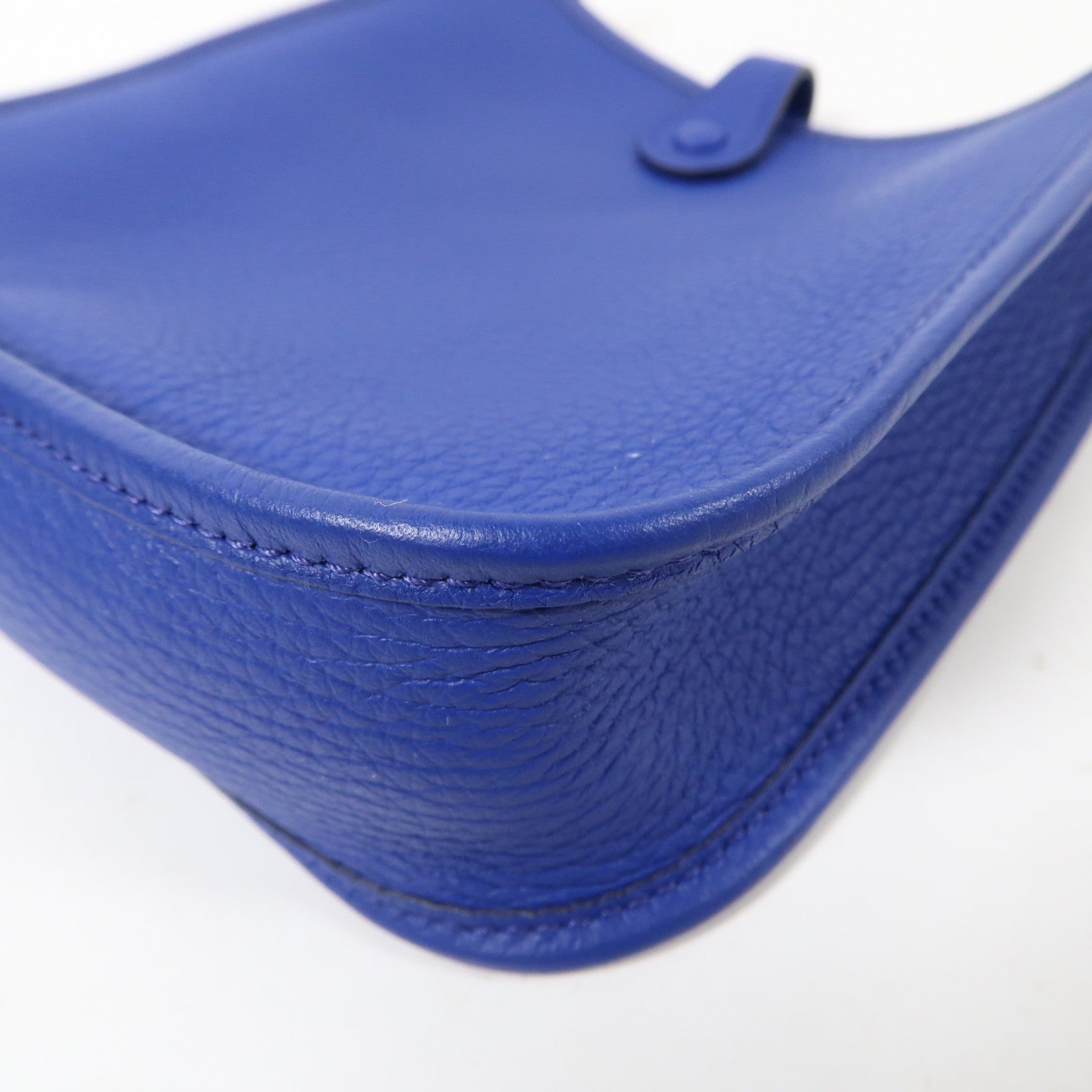 HERMES Clemence皮革Evelyne TPM金扣肩背袋Bleu Electrique/藍色