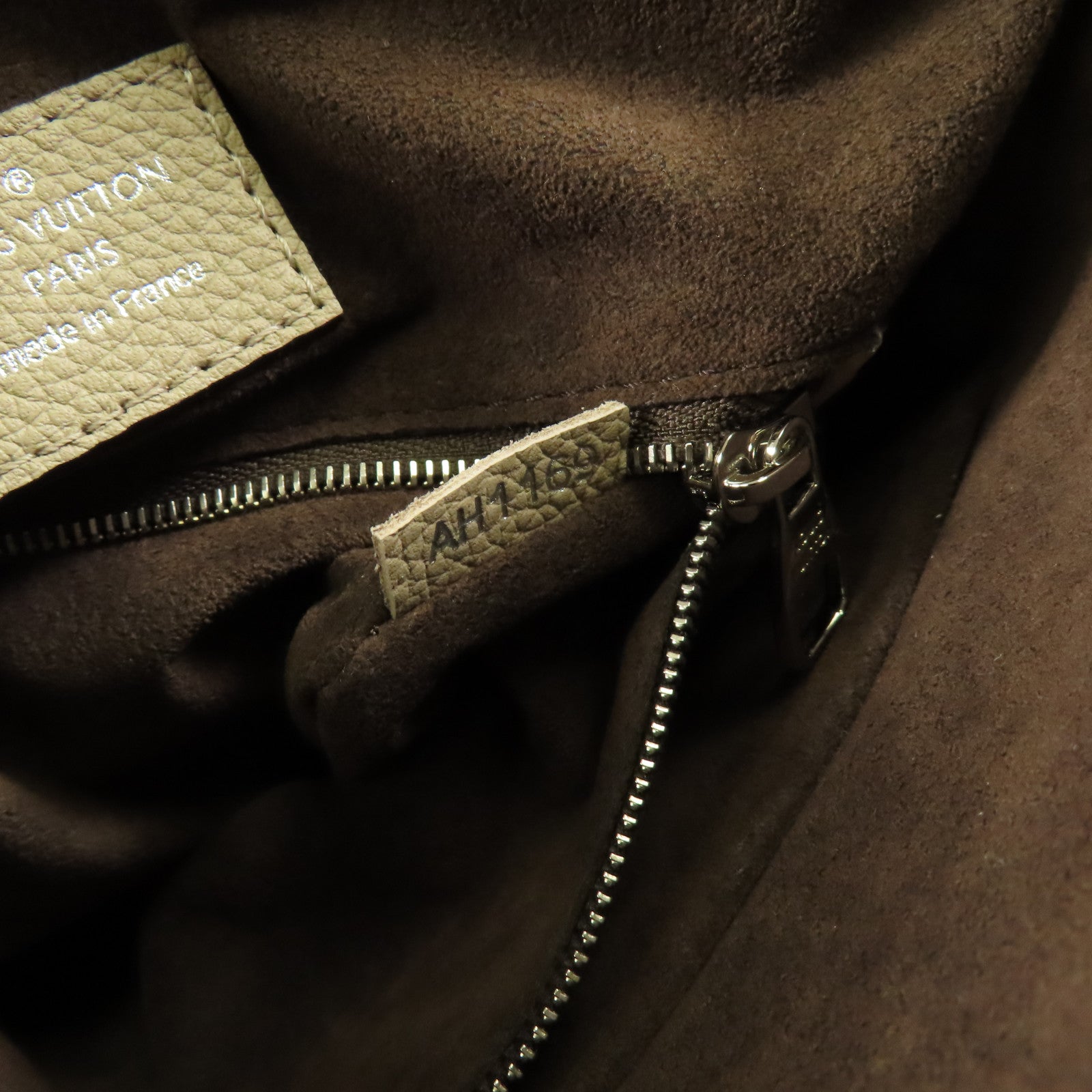 LOUIS VUITTON 【激減優惠】Mahina Babylone BB銀扣手挽肩背兩用袋