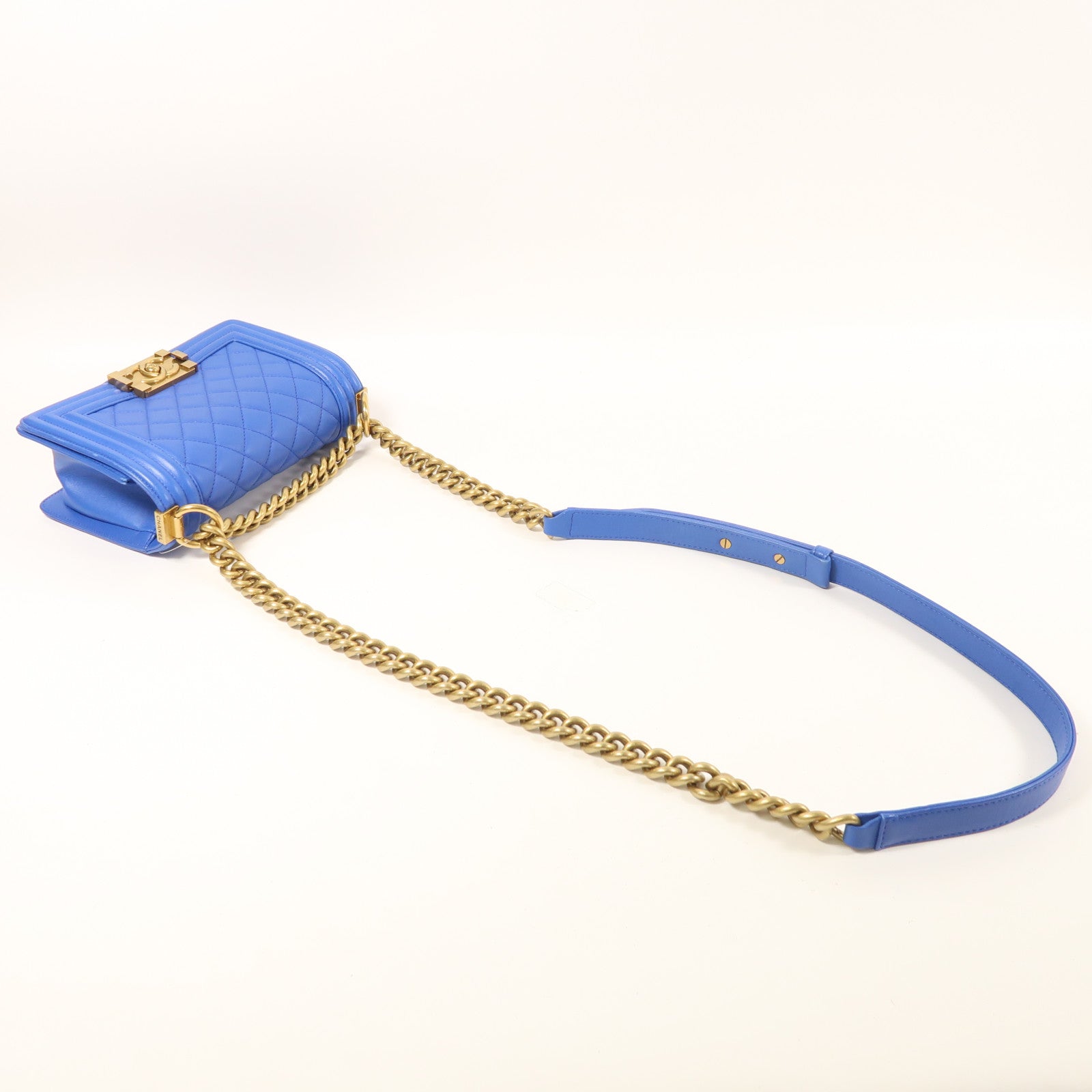 CHANEL 羊皮皮革Boy 20金扣鏈帶肩背袋