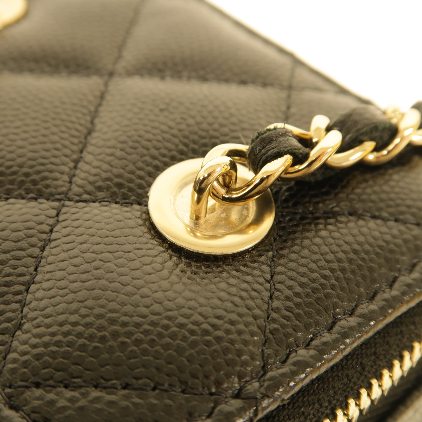 CHANEL 菱格Caviar皮革Vanity Case金扣鏈帶肩背袋黑色