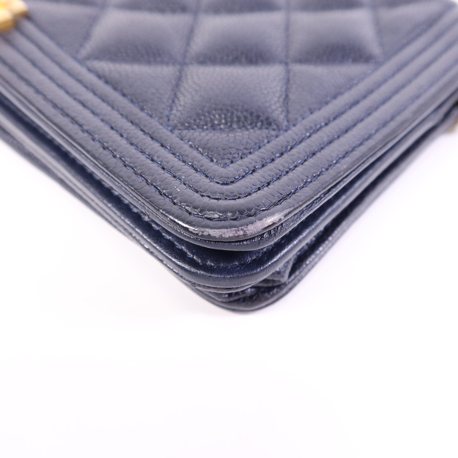 CHANEL 牛皮皮革Boy Woc金扣鏈帶肩背袋