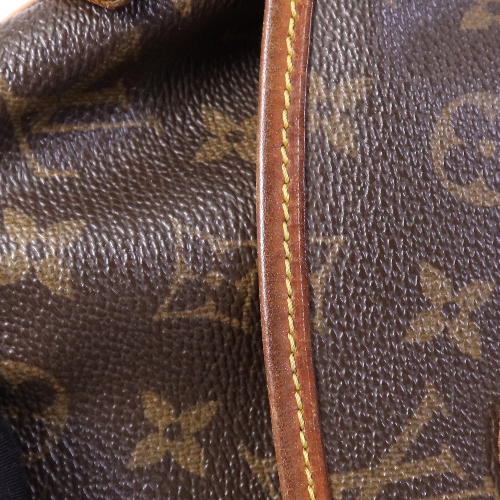 LOUIS VUITTON Monogram Saumur 30金扣肩背袋