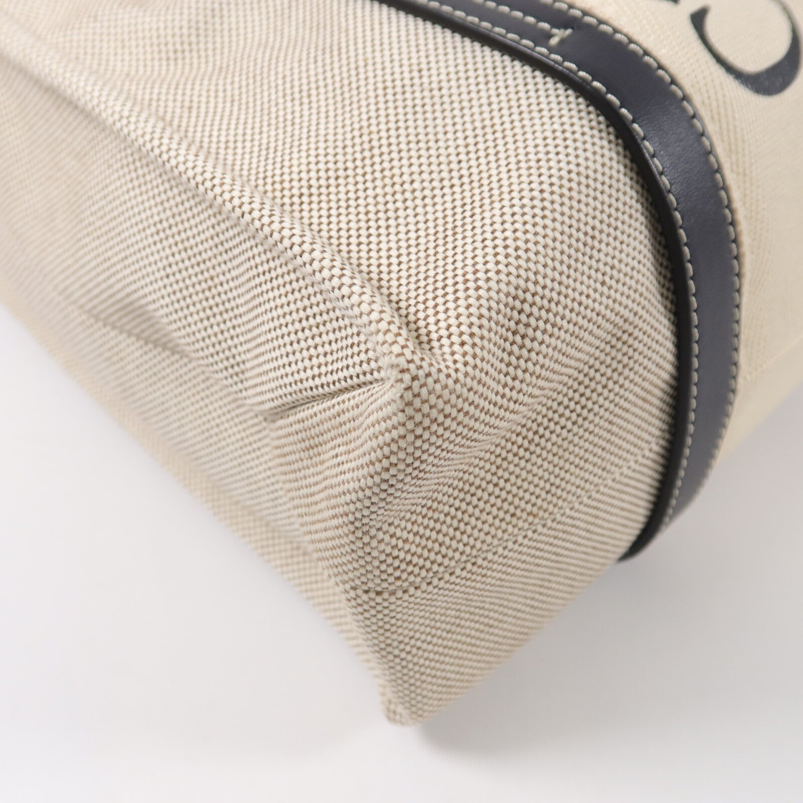 Chloe 帆布Woody Tote Medium肩背袋