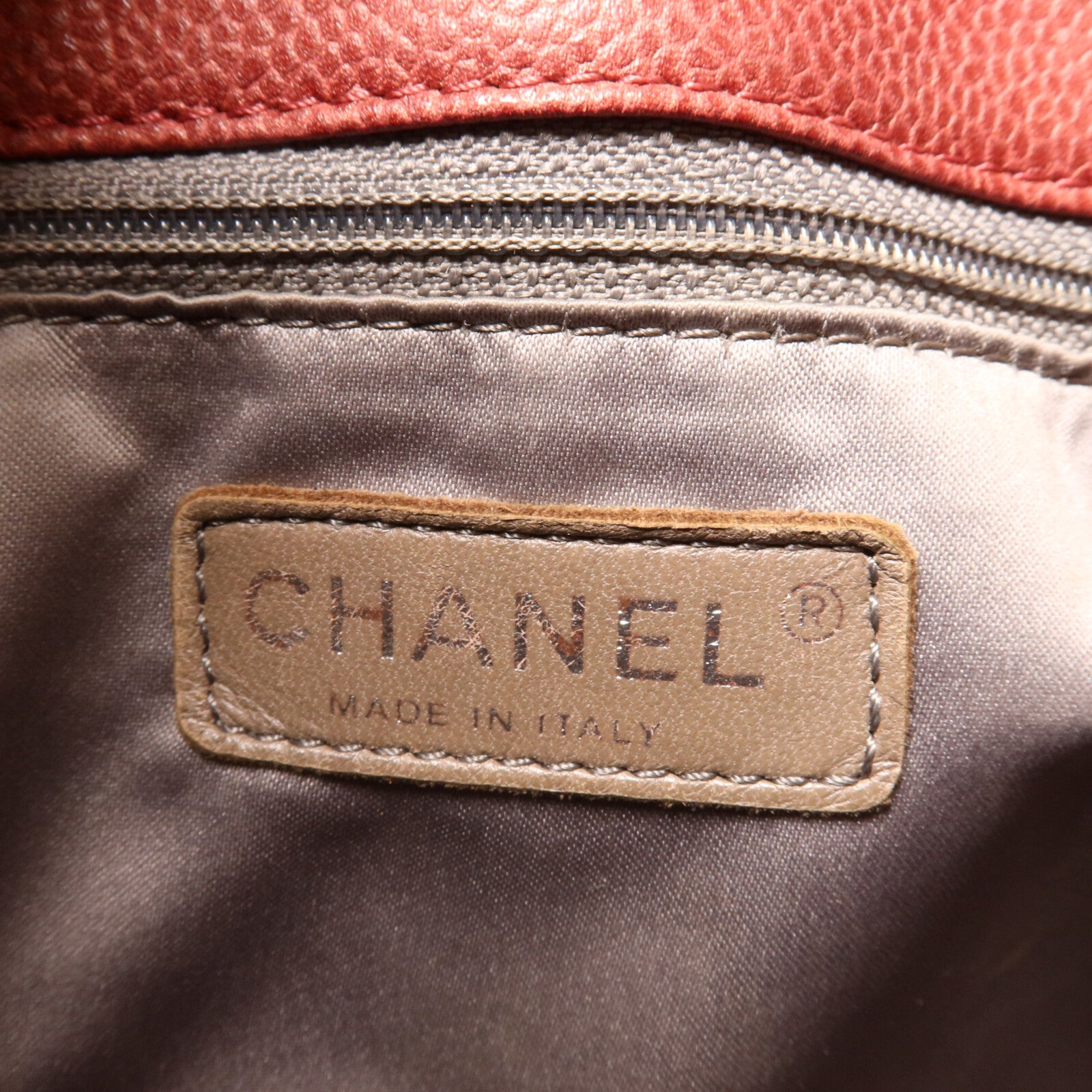 CHANEL 牛皮皮革PST Petite Shopping Tote Bag鏈帶肩背袋