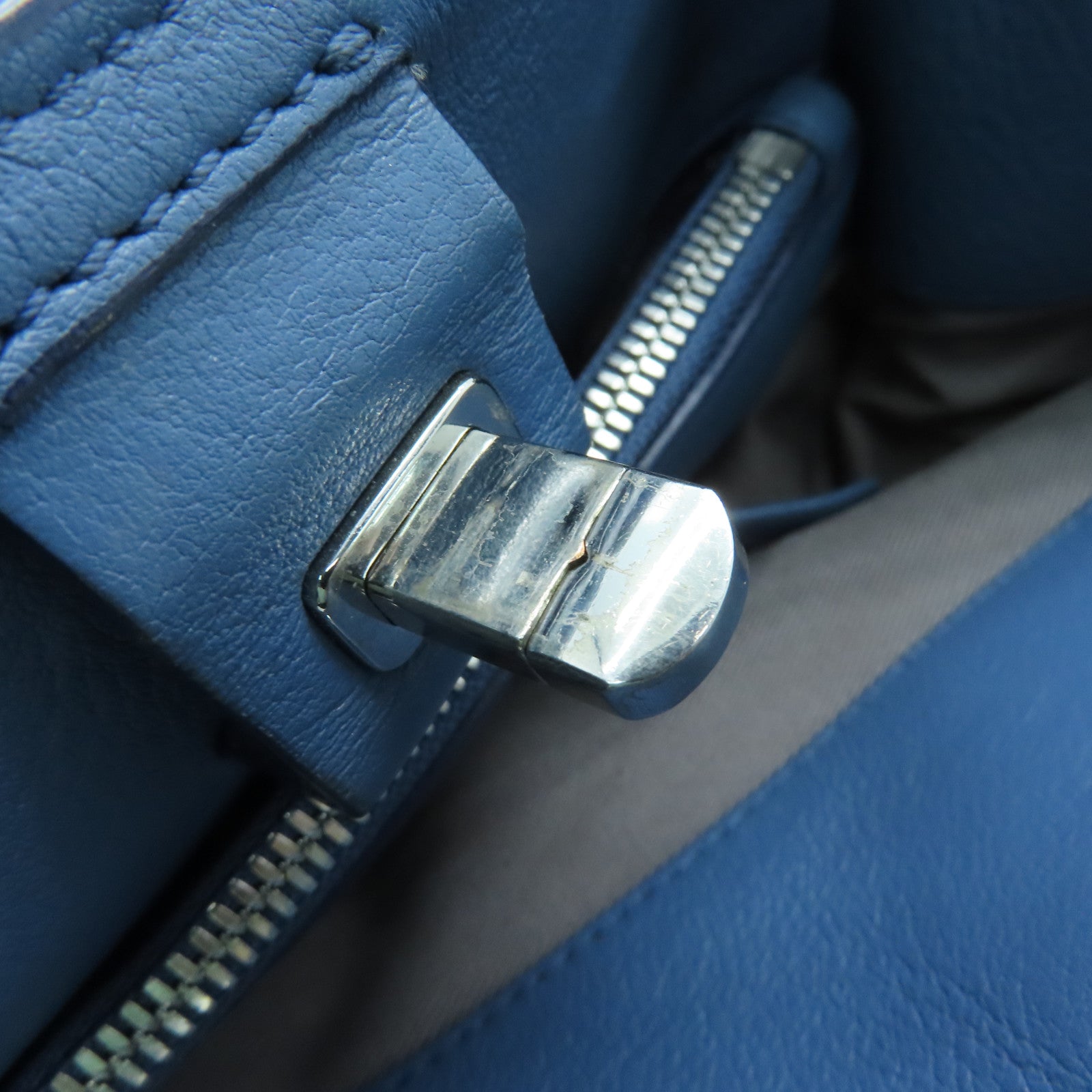 MCM 牛皮皮革2Way Shoulder Bag银扣手挽肩背两用袋蓝色
