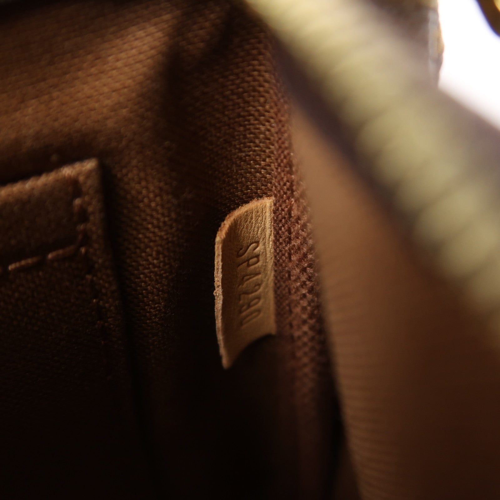LOUIS VUITTON Monogram Multi Pochette Accessoires金扣肩背袋棕色