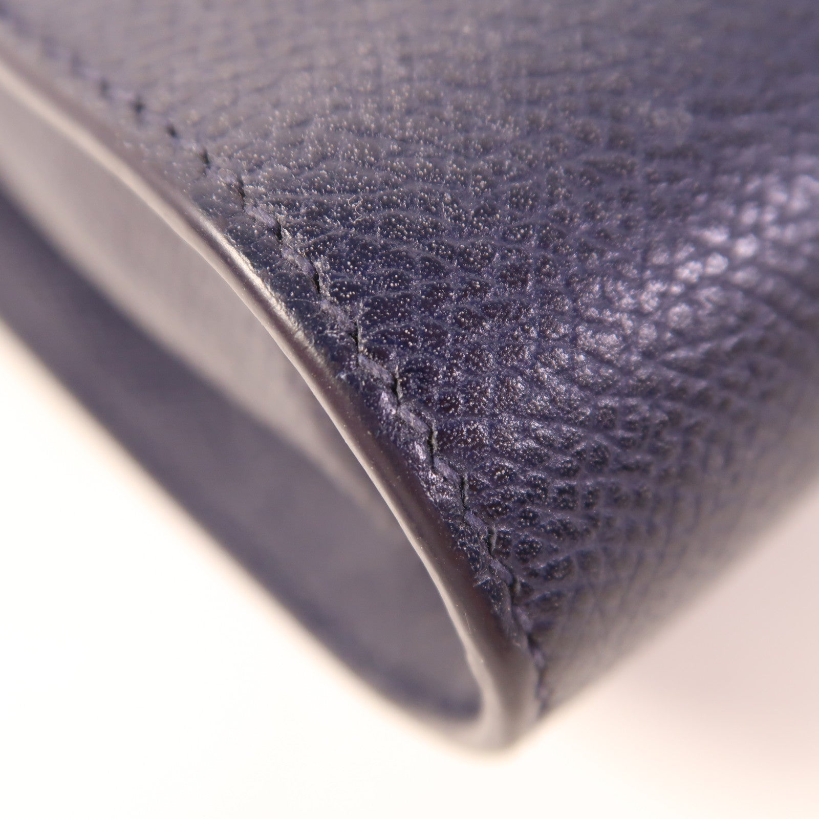 Salvatore Ferragamo 牛皮皮革Clutch Bag金扣鏈帶肩背袋