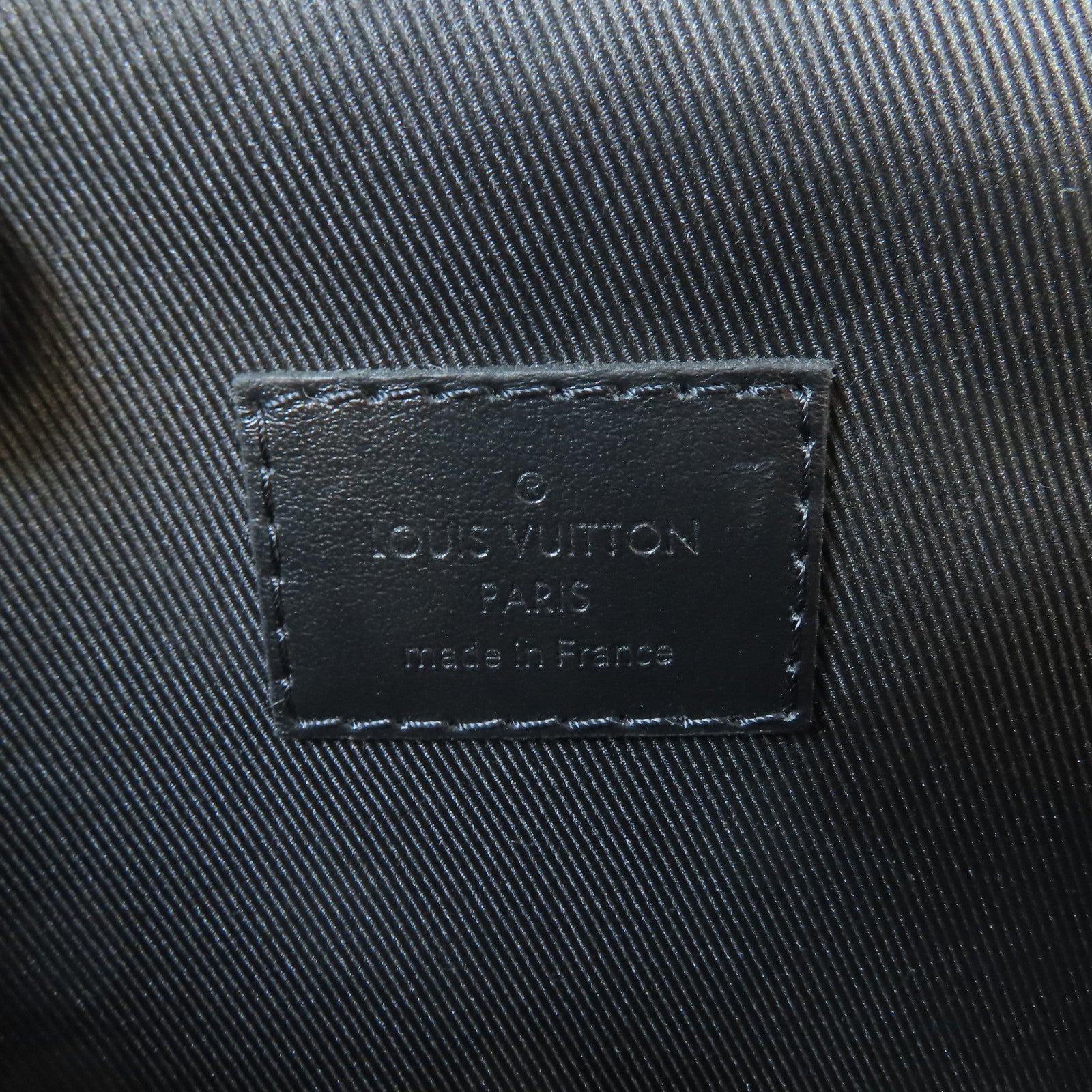 LOUIS VUITTON Monogram Eclipse Steamer肩背袋黑色