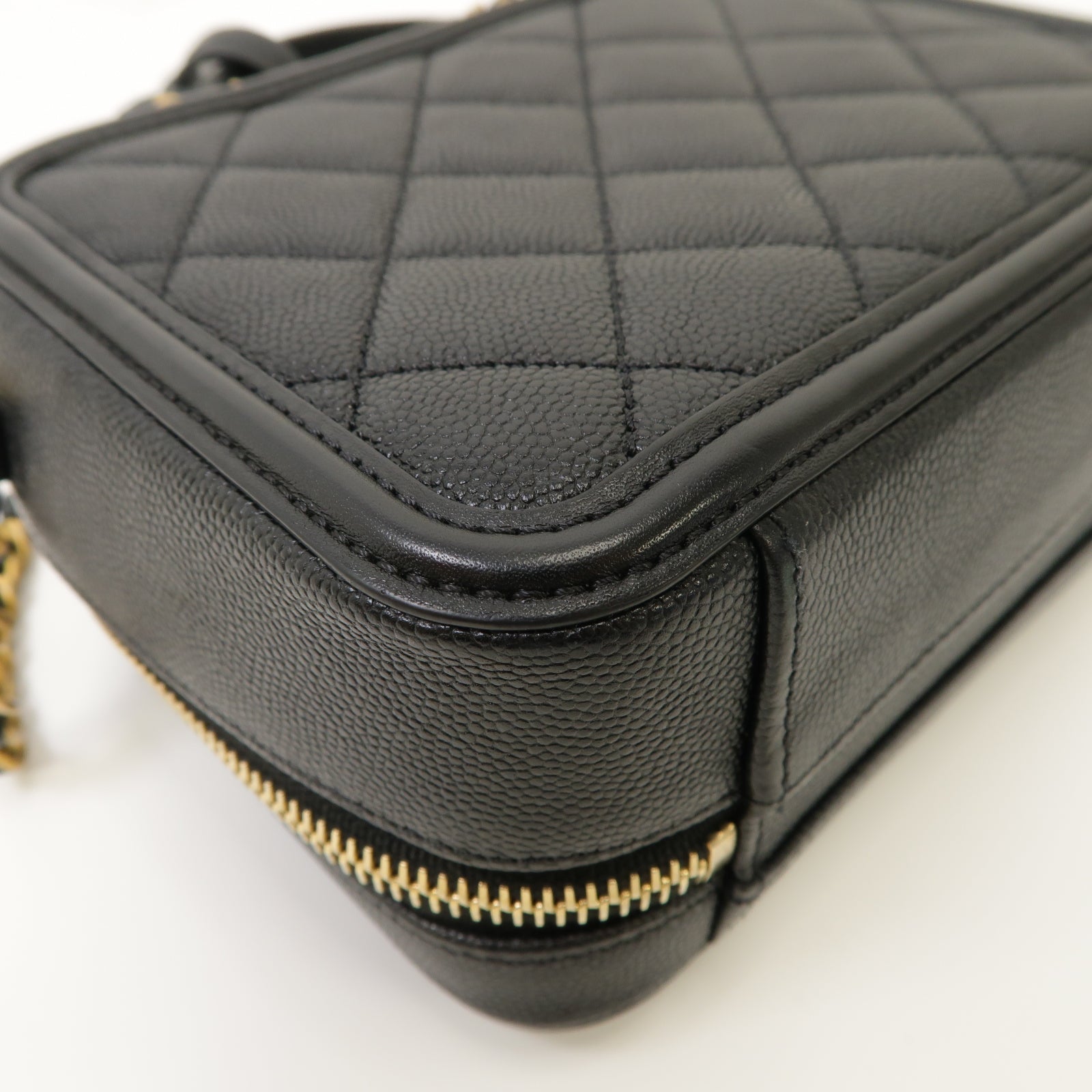 CHANEL 【激減優惠】菱格Caviar皮革Vanity Case金扣手挽肩背兩用袋黒色