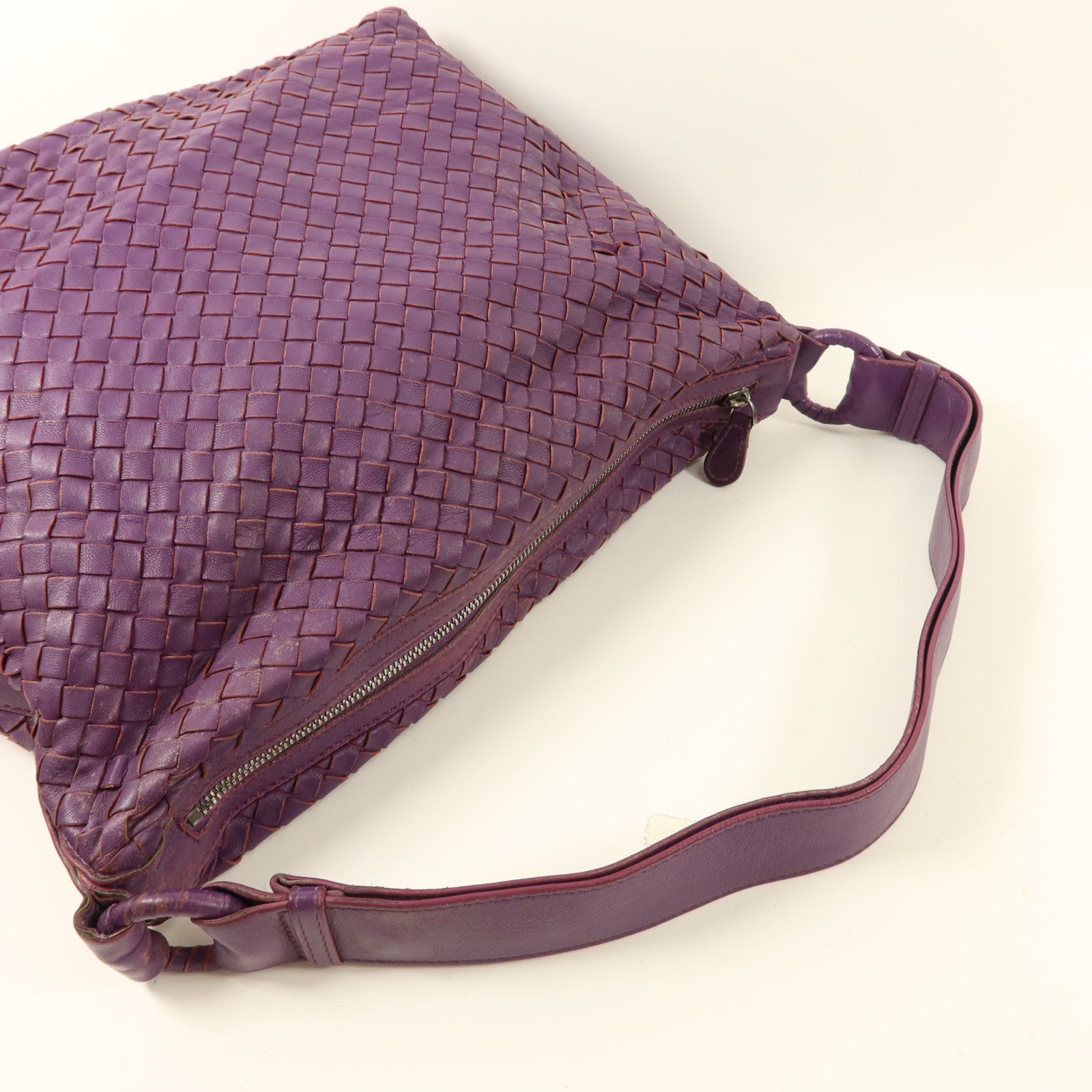 BOTTEGA VENETA 羊皮皮革Shoulder Bag銀扣肩背袋