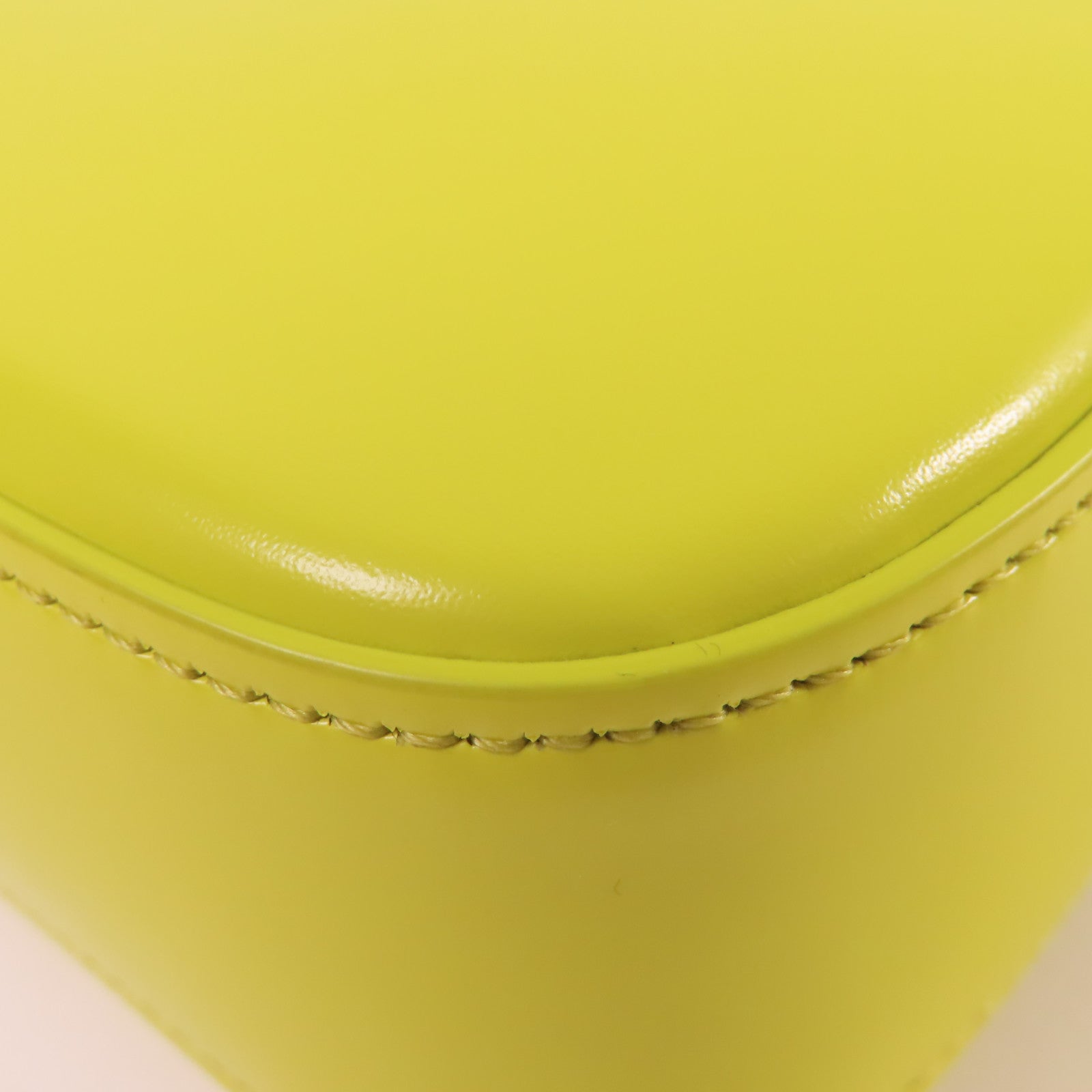 CELINE 牛皮皮革Claude Chain Shoulder Bag金扣肩背袋青黃色
