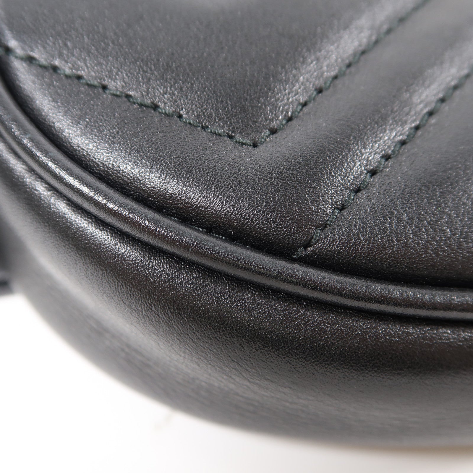 GUCCI 【激減優惠】斜紋牛皮皮革GG Marmont Waist Bag金扣腰包黑色