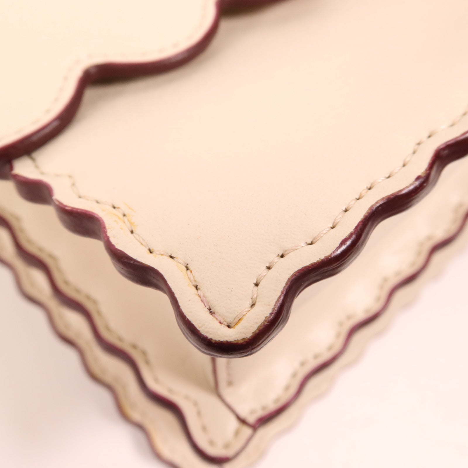 FENDI 牛皮皮革Kan I金扣手挽肩背兩用袋