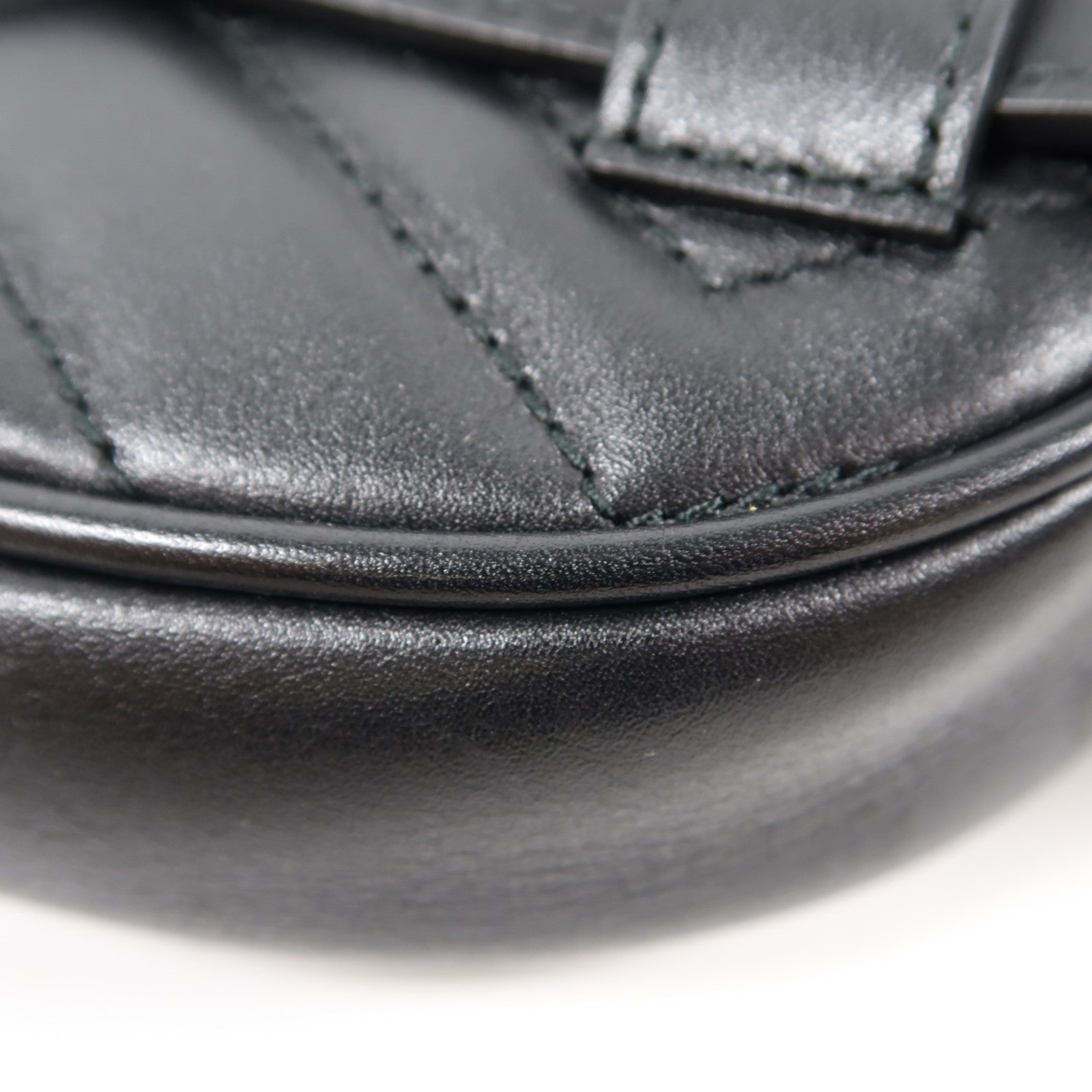 GUCCI 【激減優惠】斜紋牛皮皮革GG Marmont Waist Bag金扣腰包黑色