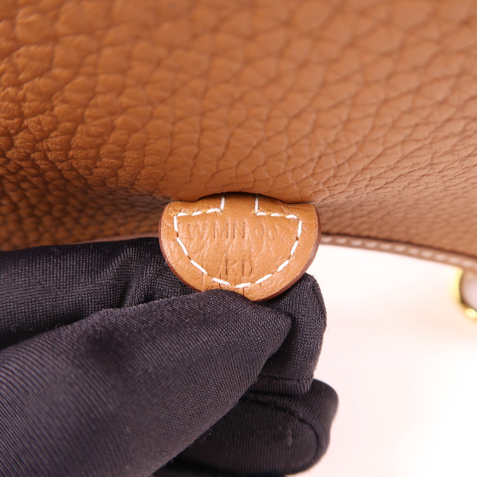 HERMES Clemence皮革Evelyne TPM金扣肩背袋37 Gold
