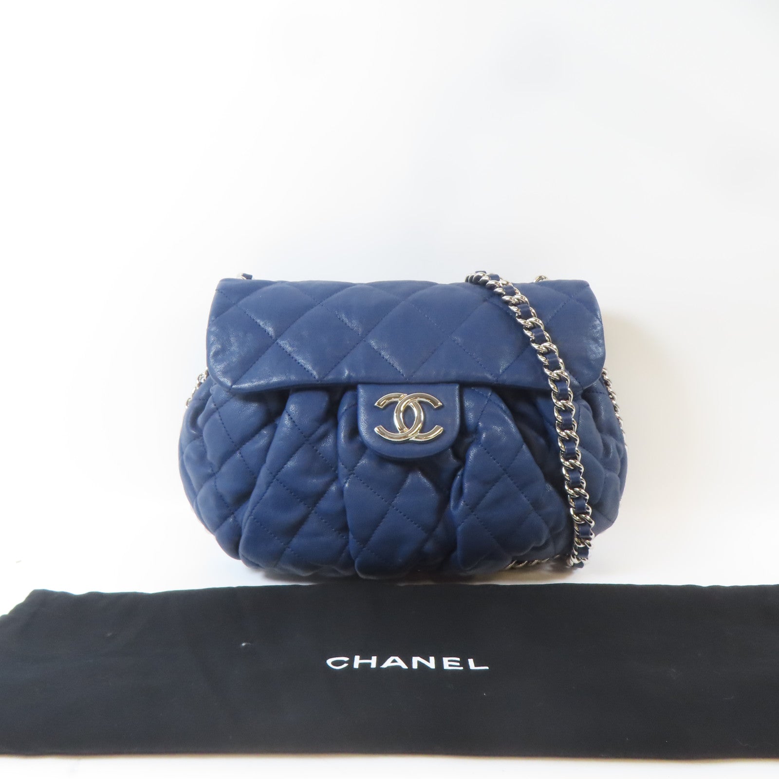 CHANEL 菱格牛皮皮革Chain Shoulder銀扣鏈帶肩背袋藍色
