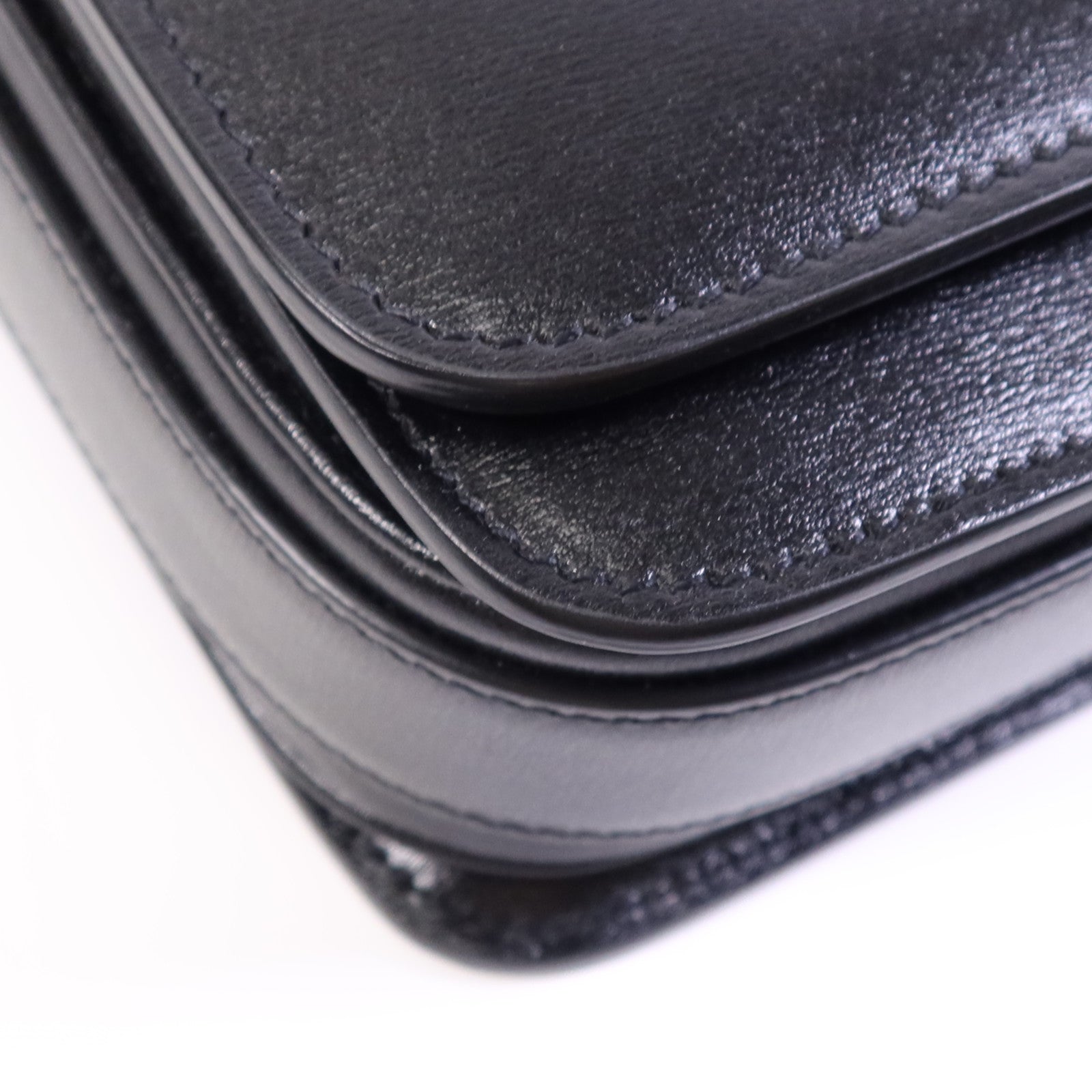 SAINT LAURENT 牛皮皮革Sholder Bag金扣肩背袋