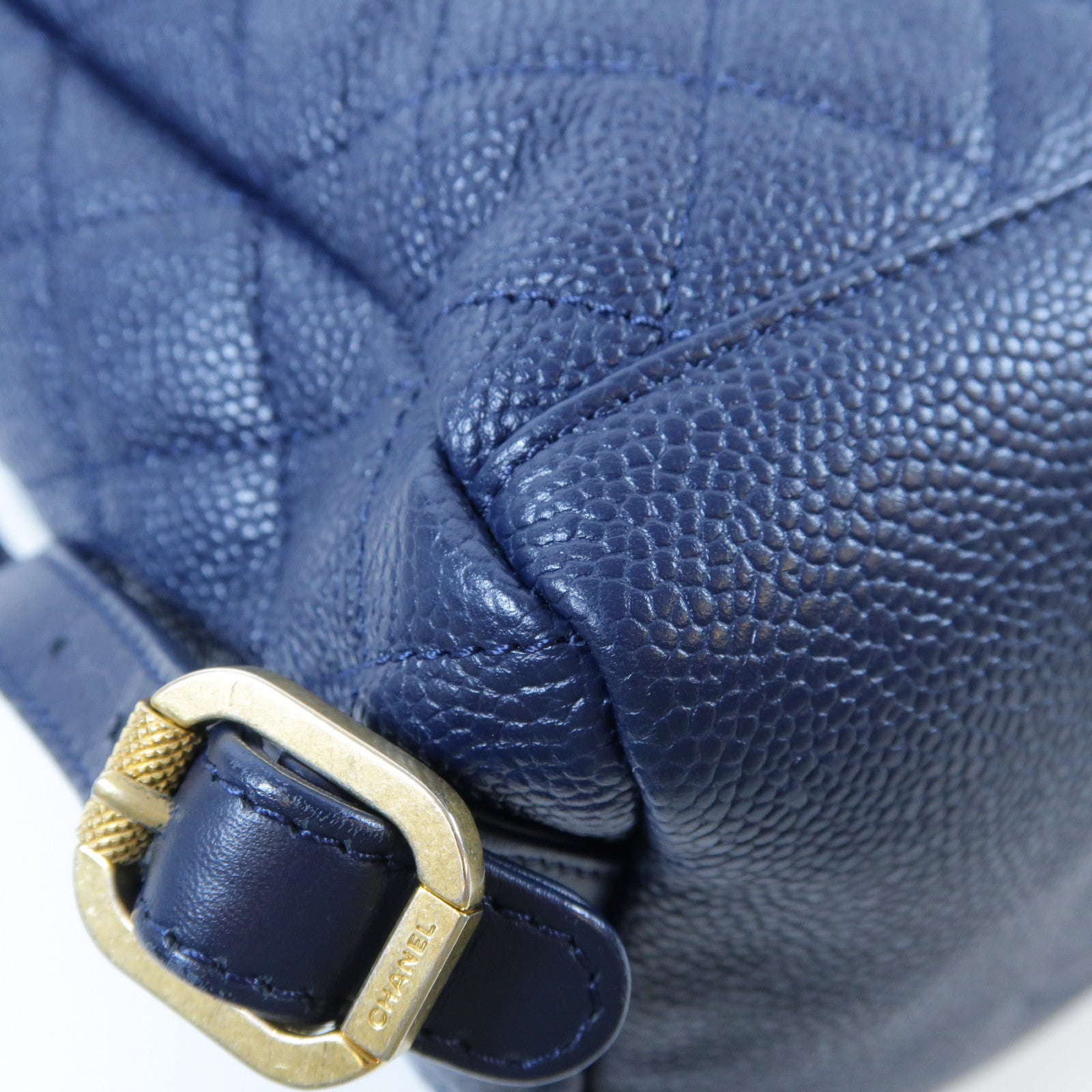 CHANEL 【激減優惠】菱格Caviar皮革Backpack金扣鏈帶背包藍色