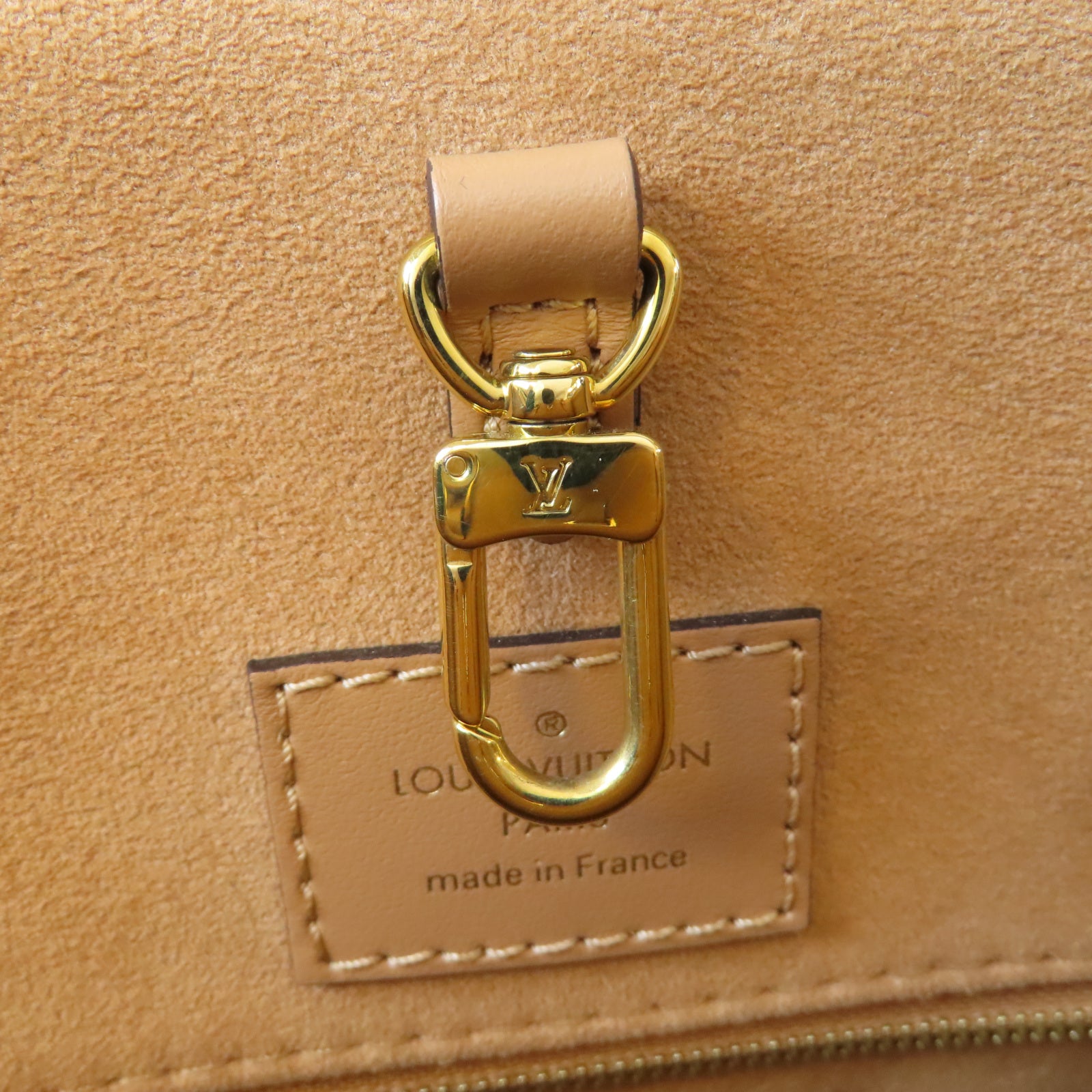 LOUIS VUITTON Monogram Empreinte On The Go MM金扣手挽肩背兩用袋駝色