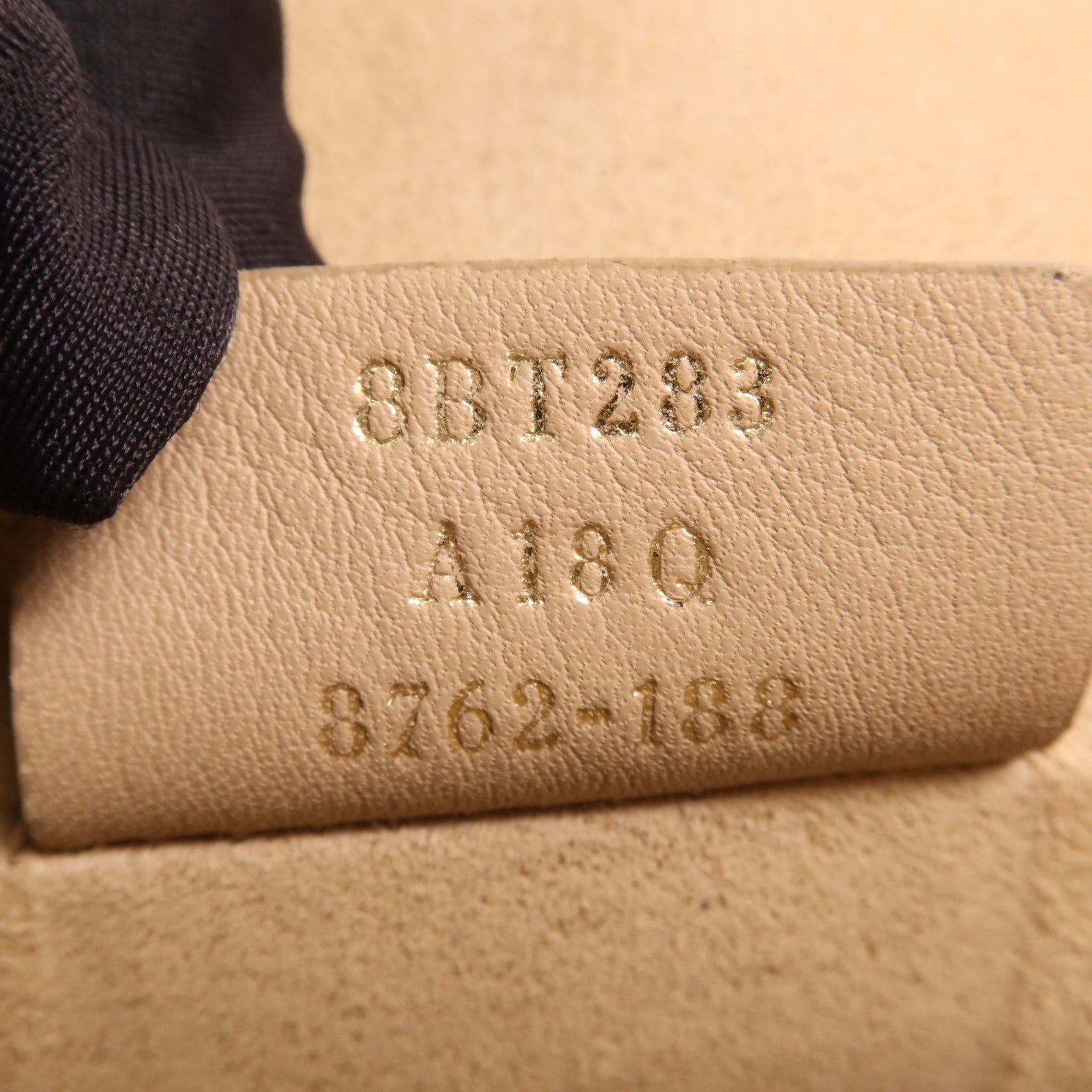 FENDI 牛皮皮革Kan I金扣手挽肩背兩用袋