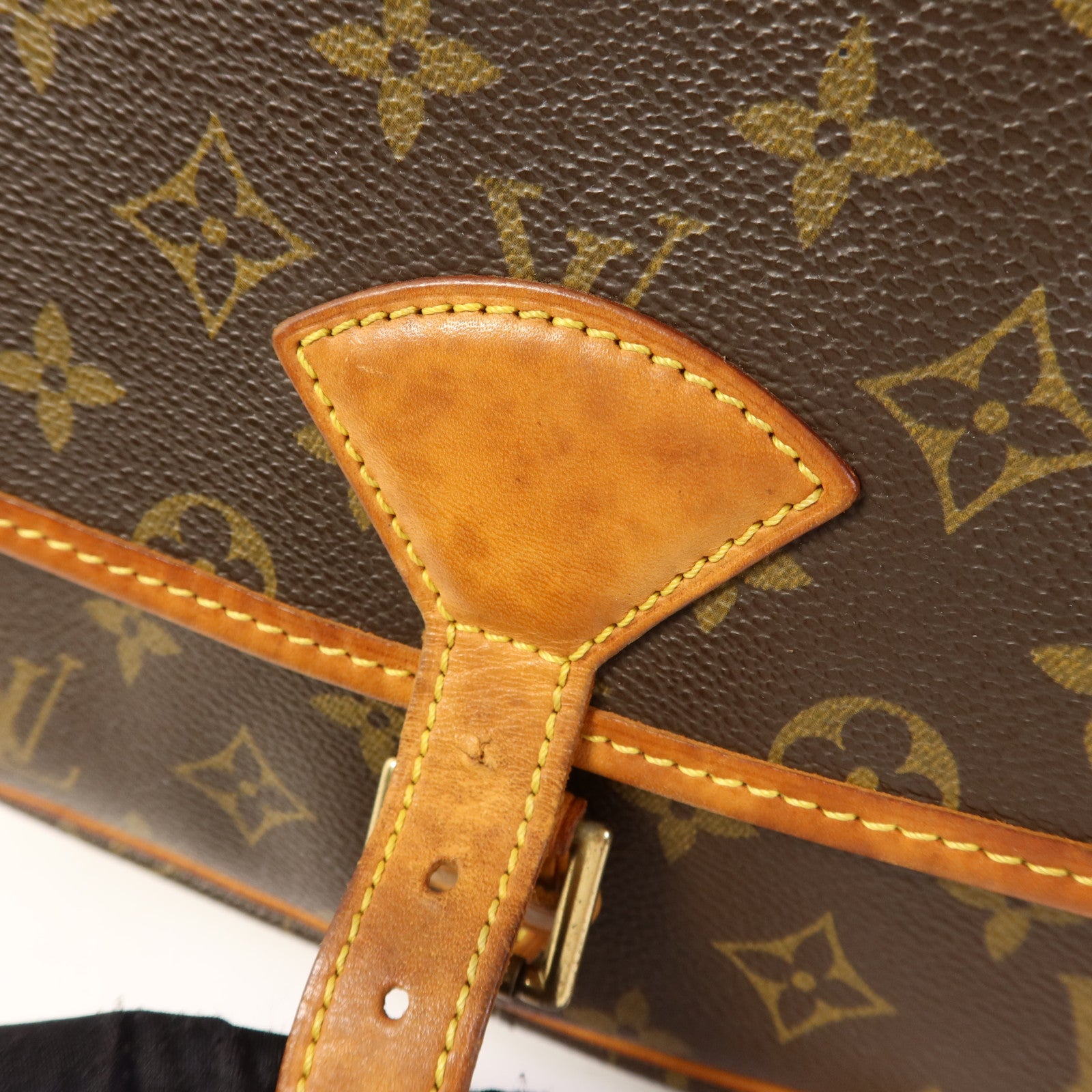 LOUIS VUITTON Monogram Sologne金扣肩背袋