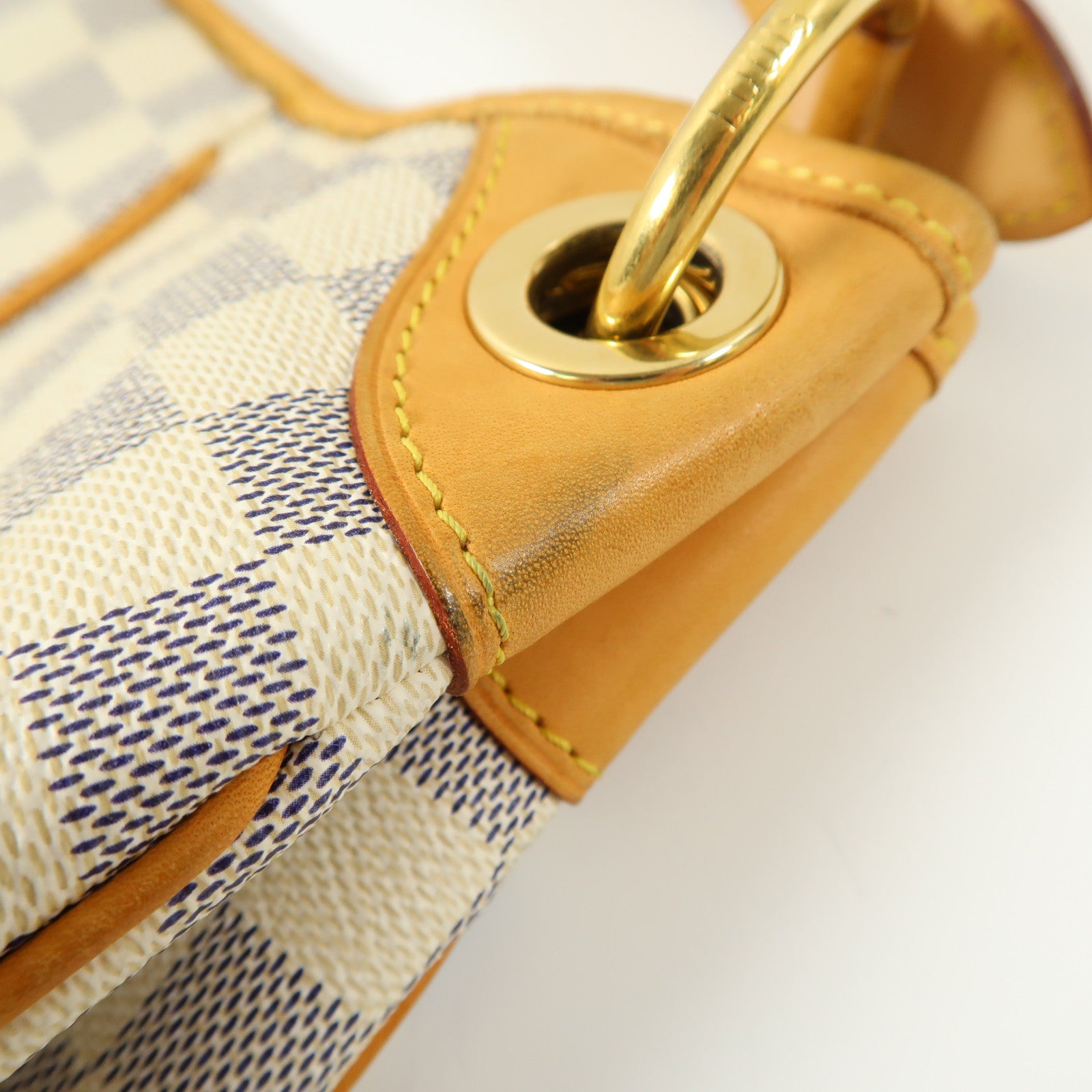 LOUIS VUITTON Damier Azur Galliera PM金扣肩背袋白色