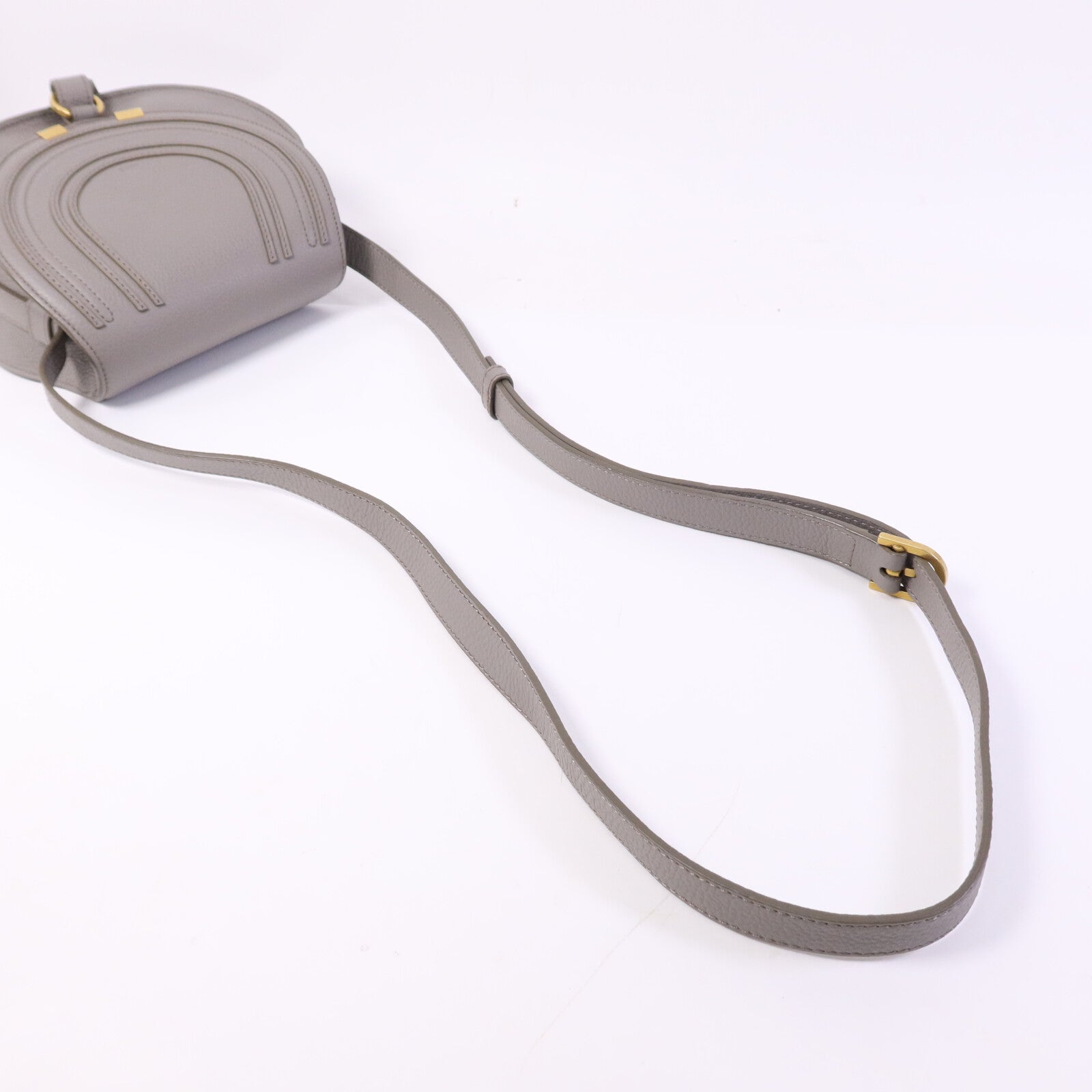 Chloe 牛皮皮革Marcie Small Saddle金扣肩背袋