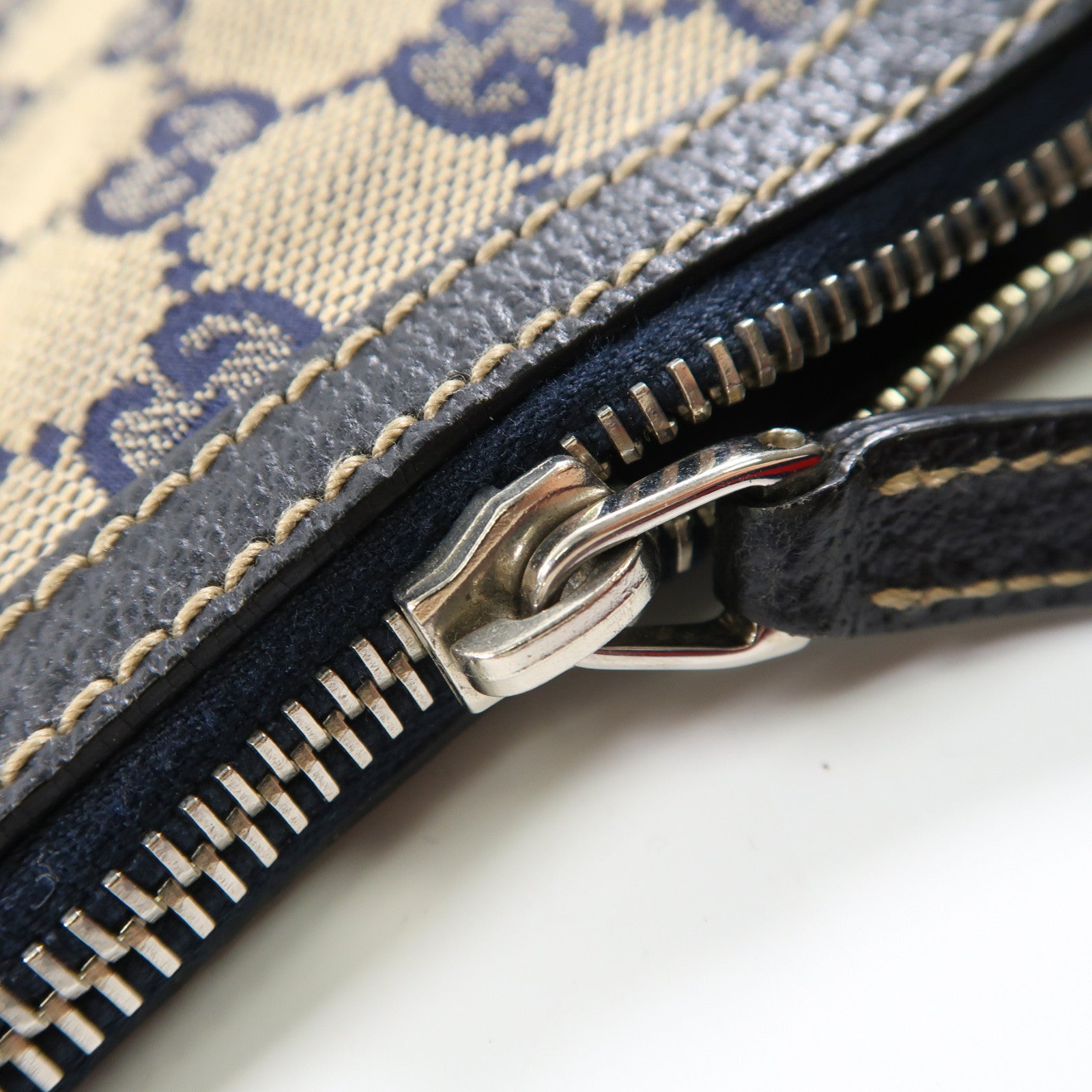 GUCCI 帆布Shoulder Bag銀扣肩背袋藍色