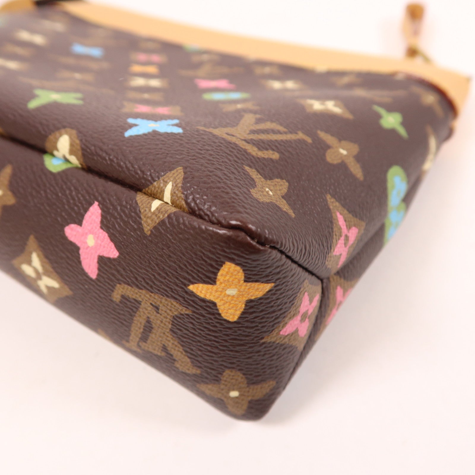 LOUIS VUITTON Monogram Craggy Pochette Voyage Souple金扣手拿包
